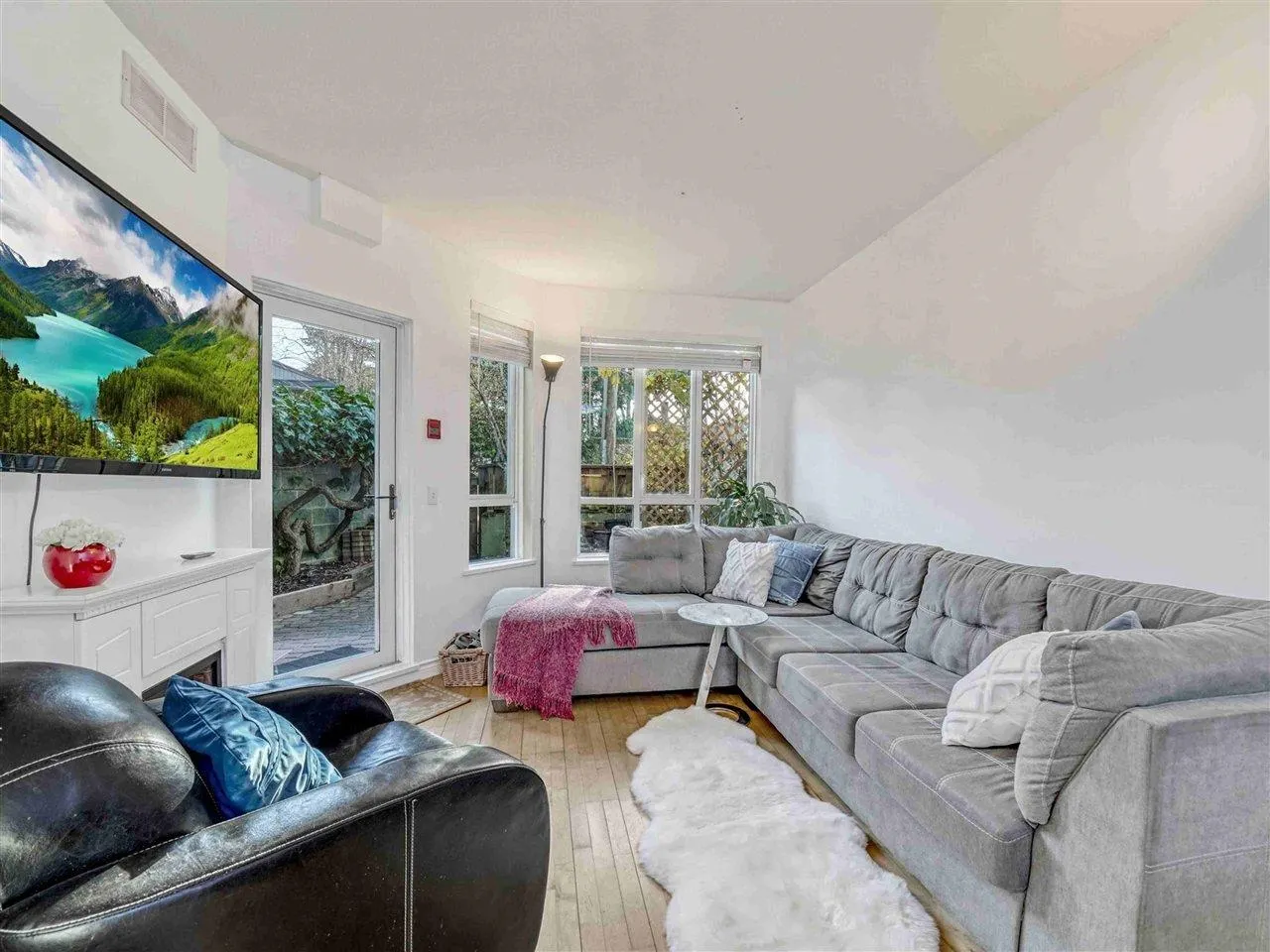3440 W Broadway #126