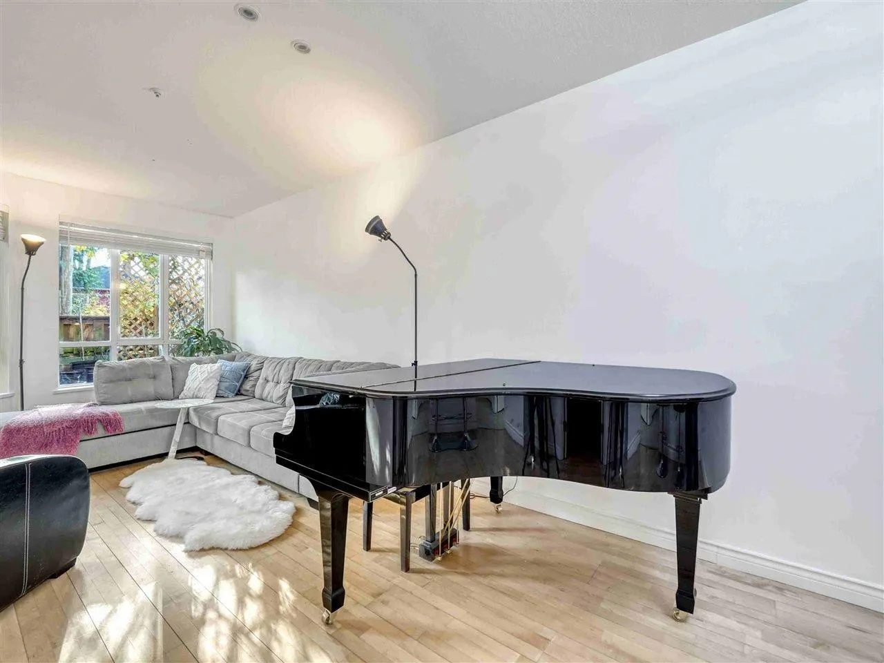 3440 W Broadway #126