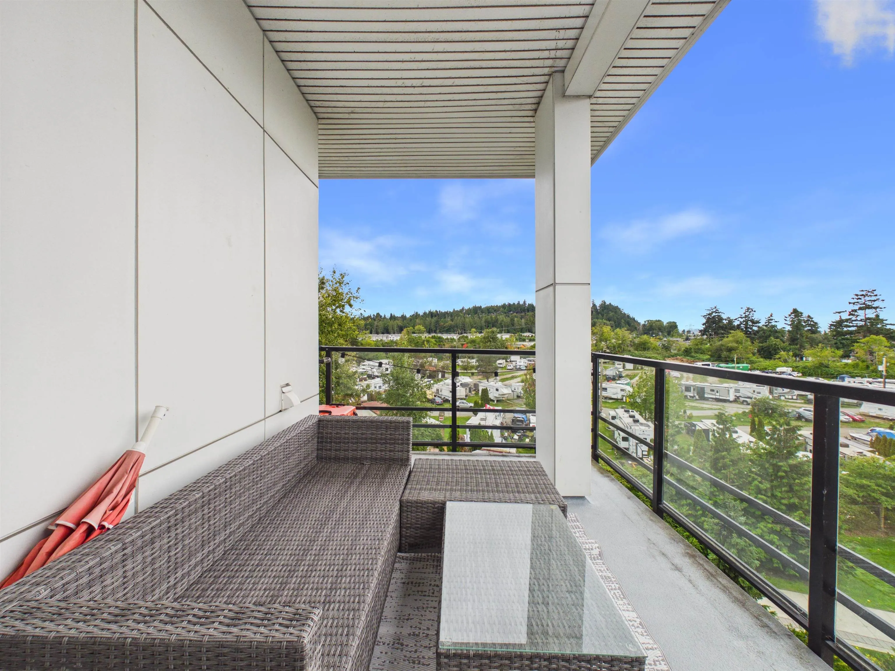 4690 Hawk Lane #417