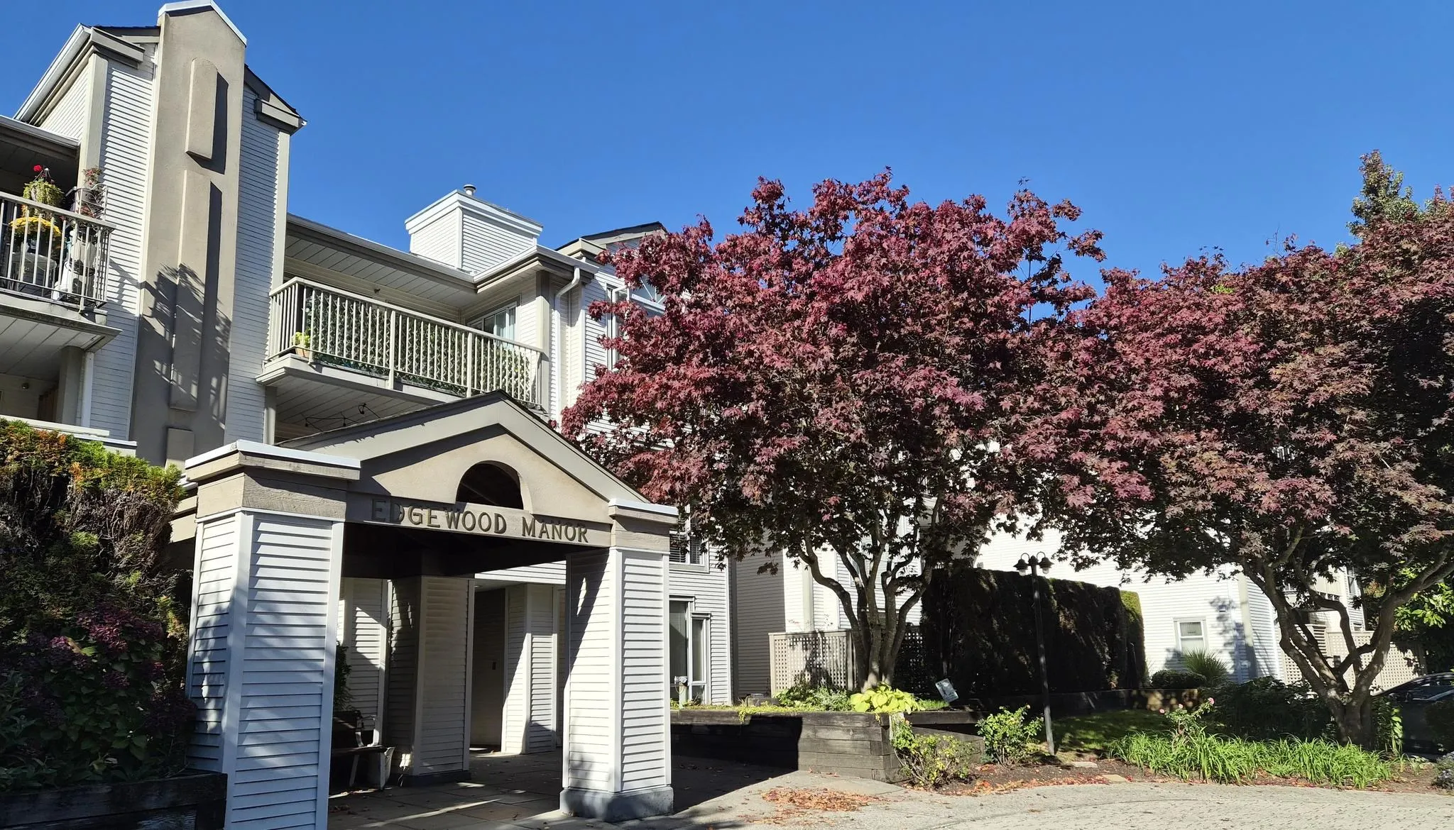 19122 122 Avenue #309