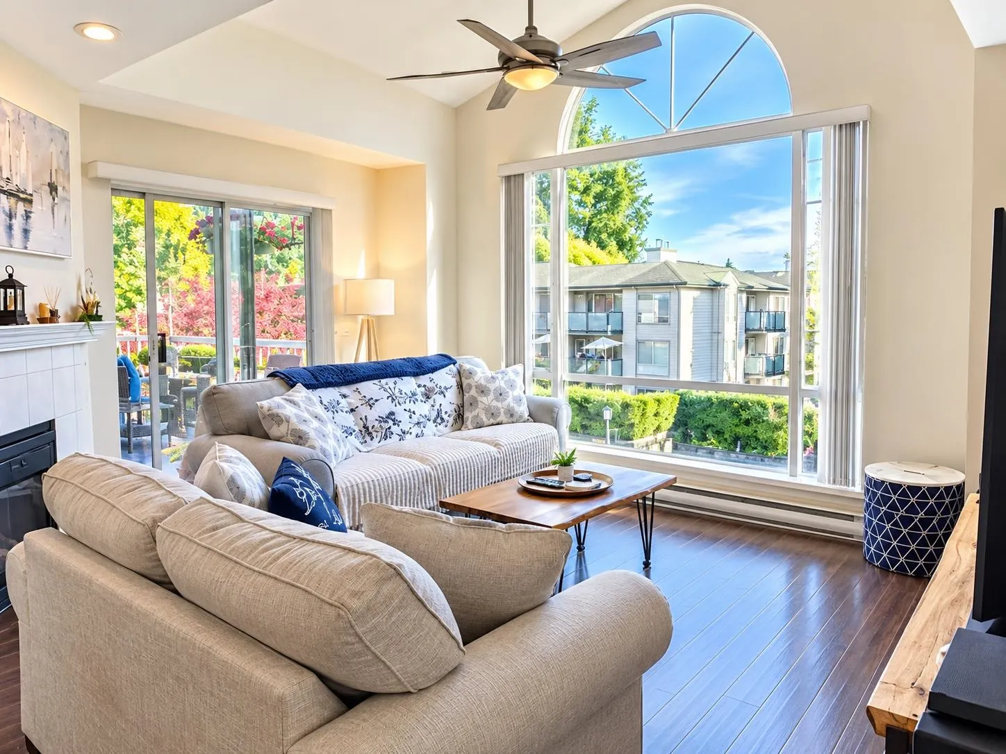 19122 122 Avenue #309