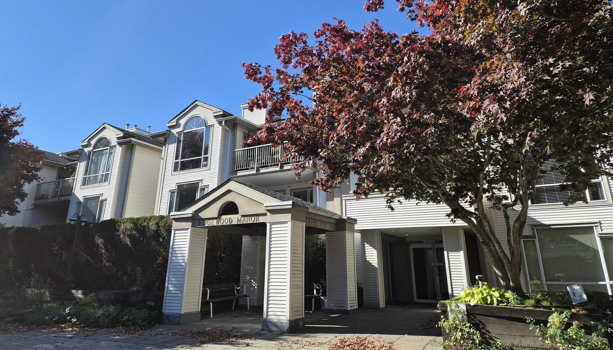 19122 122 Avenue #309