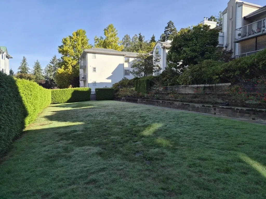 19122 122 Avenue #309