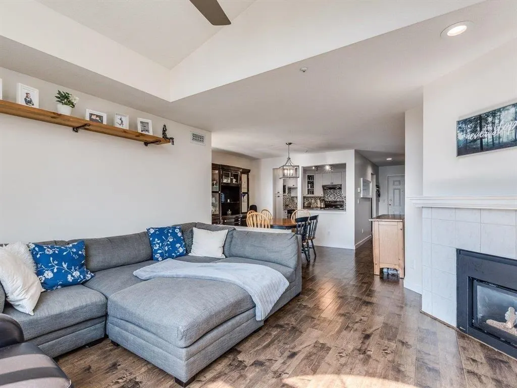 19122 122 Avenue #309