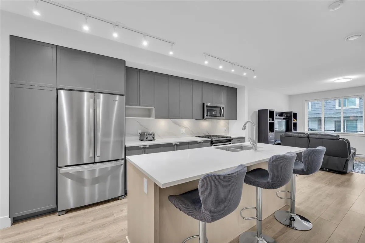9718 161a Street #35
