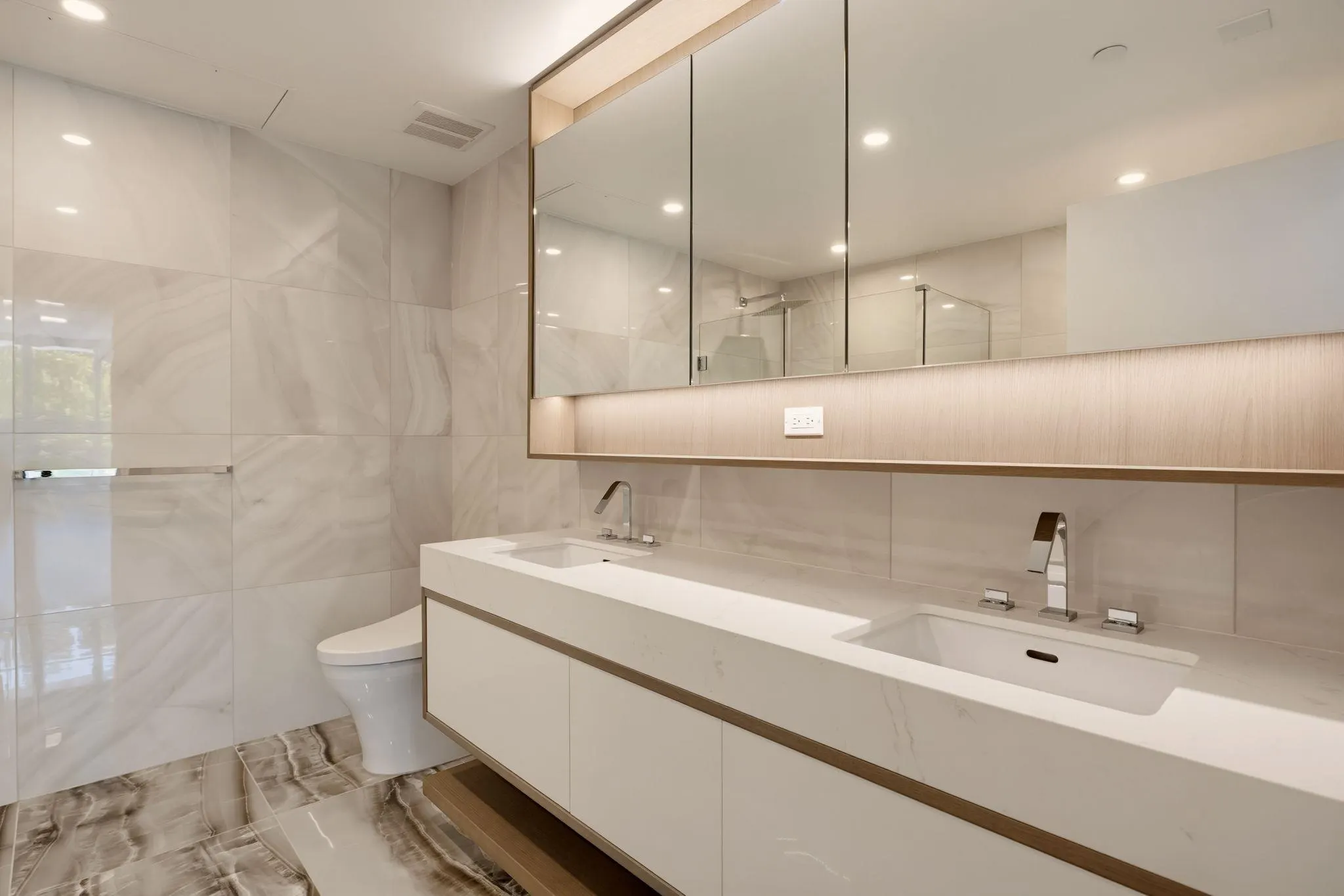 1342 Johnston Road #212