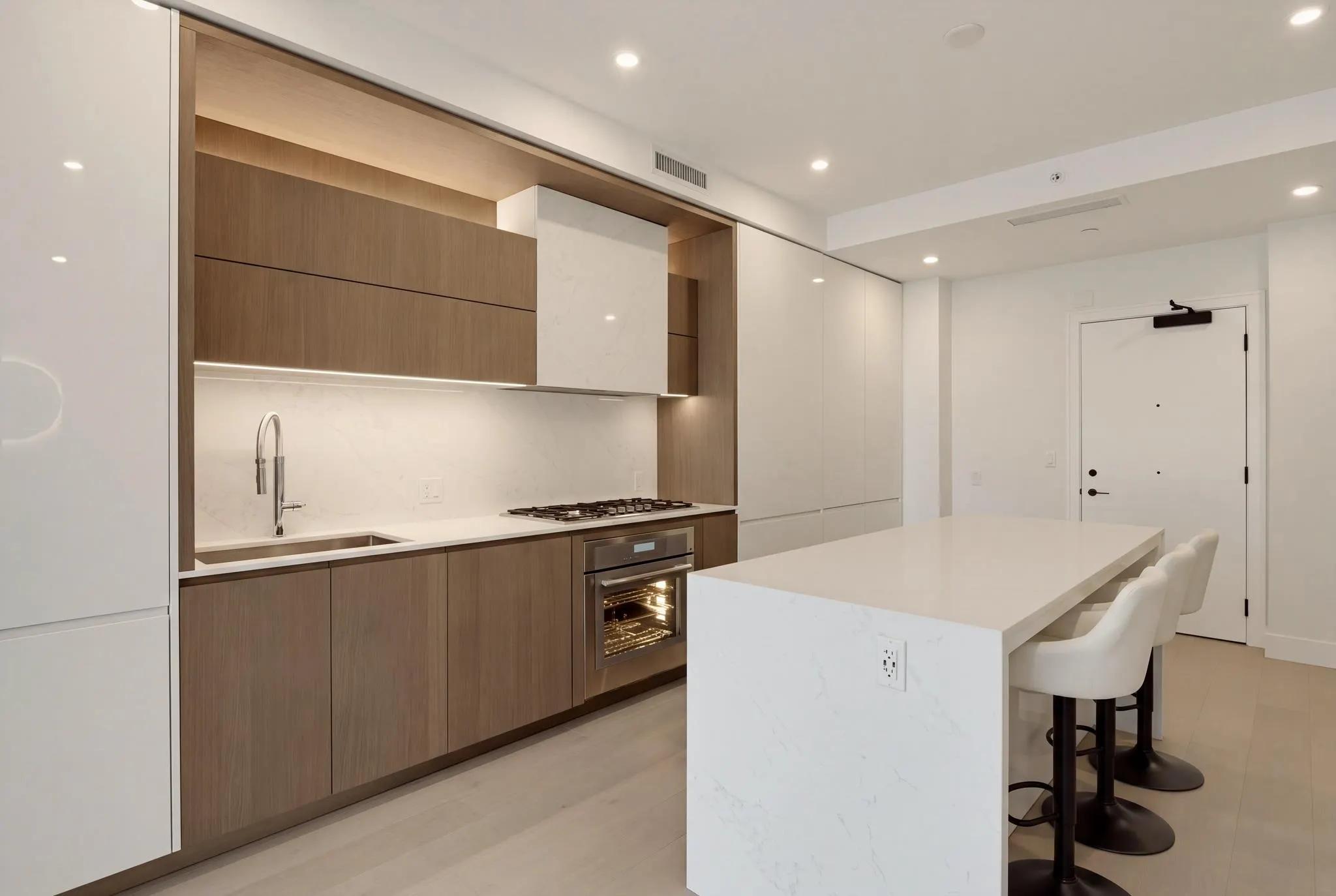 1342 Johnston Road #212