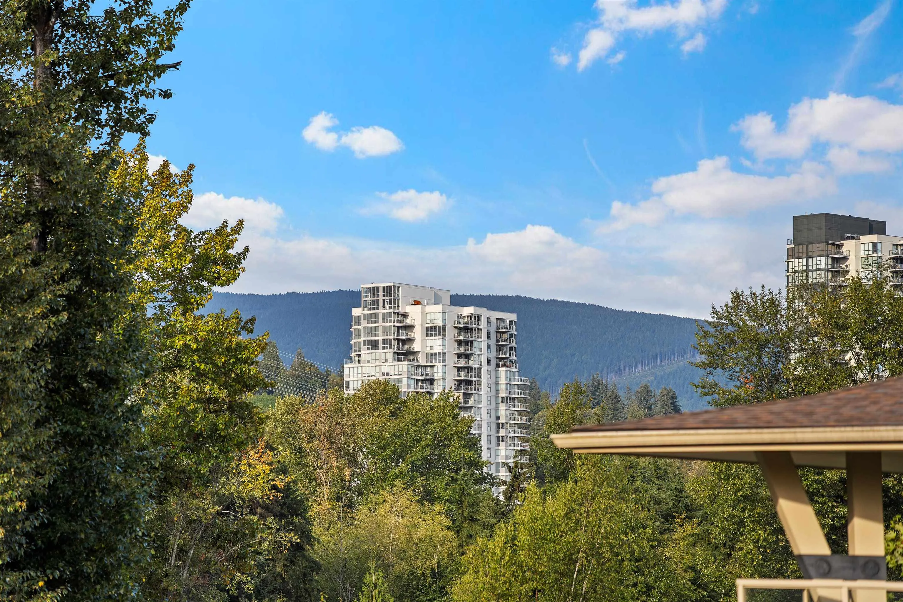 700 Klahanie Drive #407