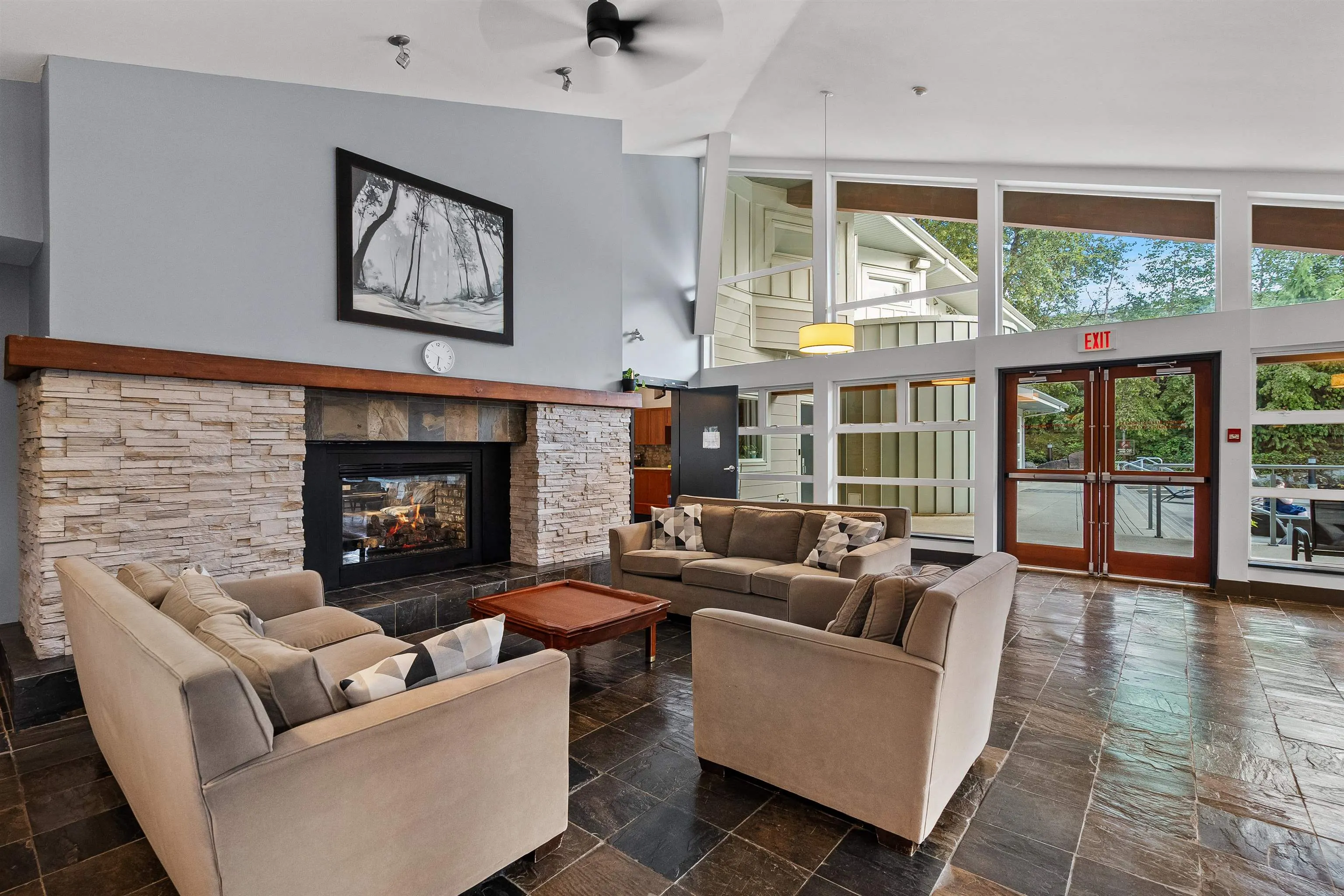 700 Klahanie Drive #407