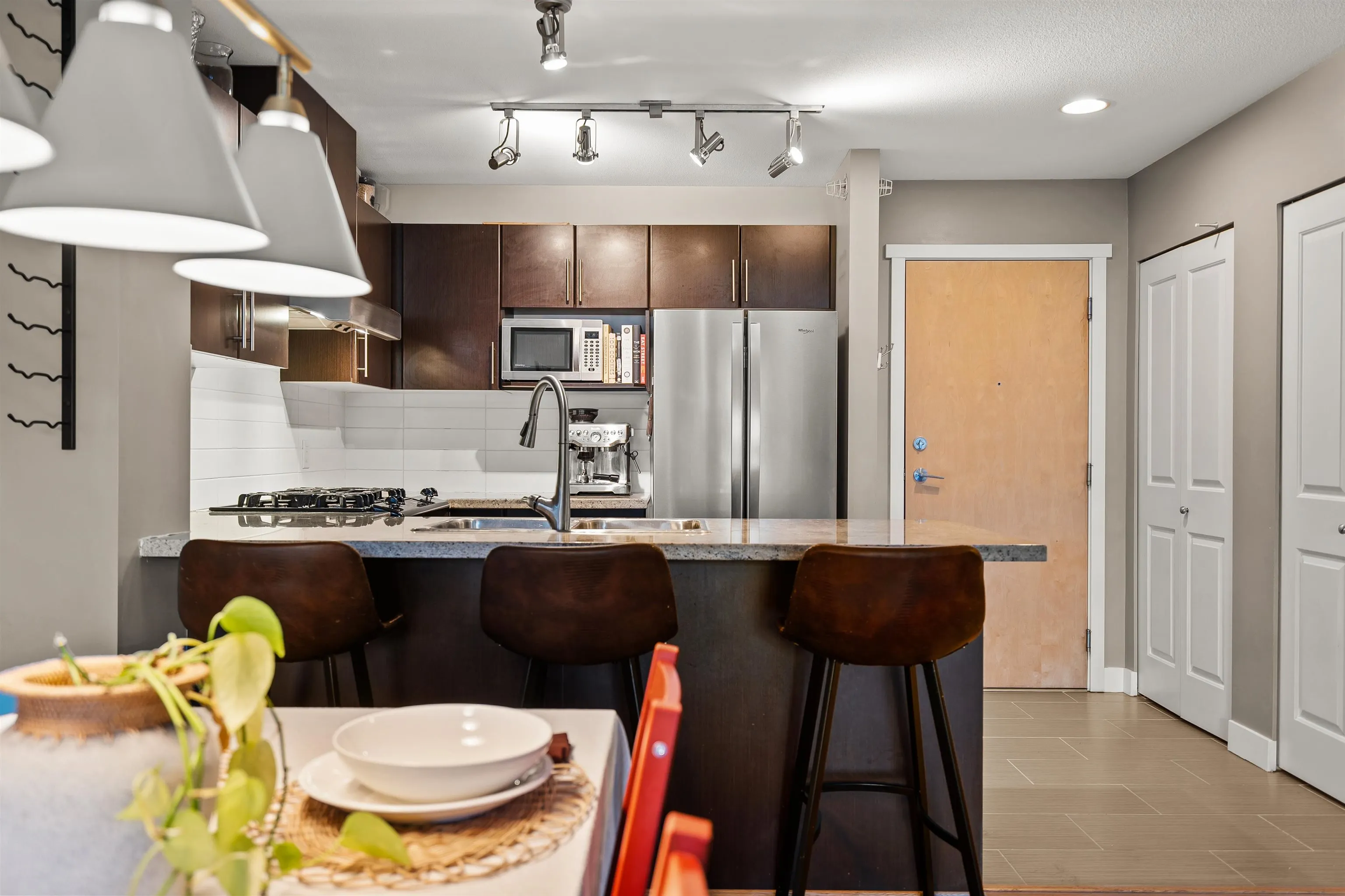 700 Klahanie Drive #407
