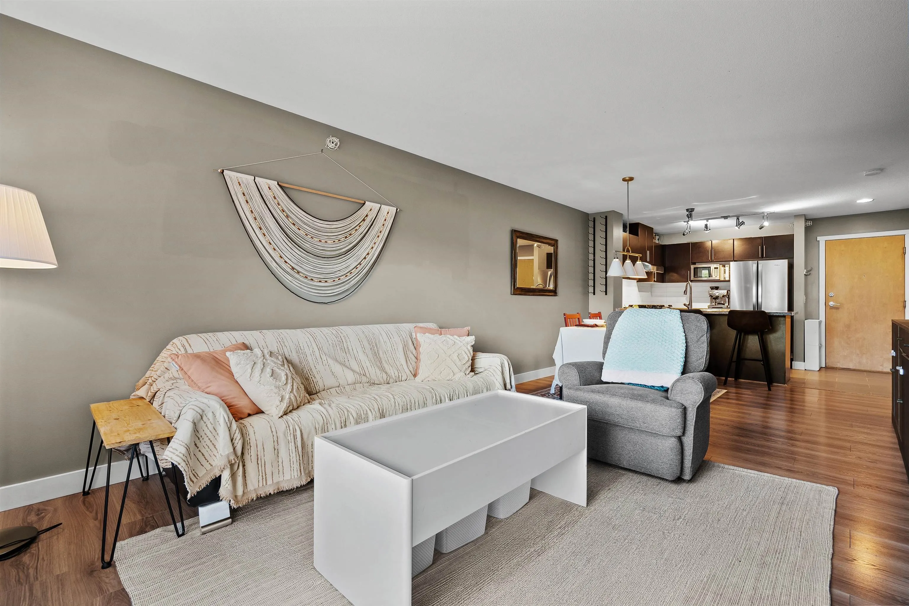 700 Klahanie Drive #407