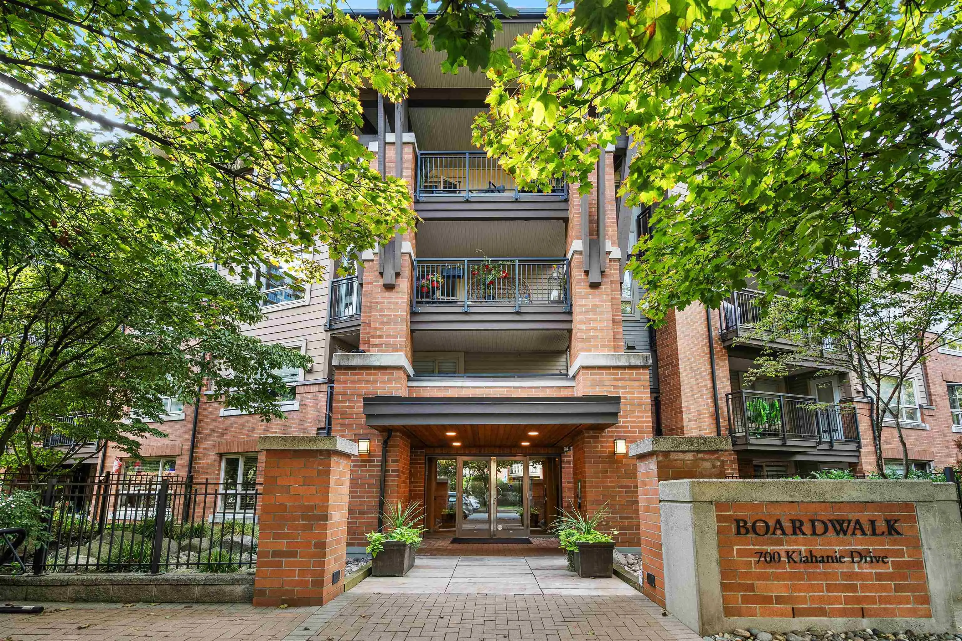 700 Klahanie Drive #407