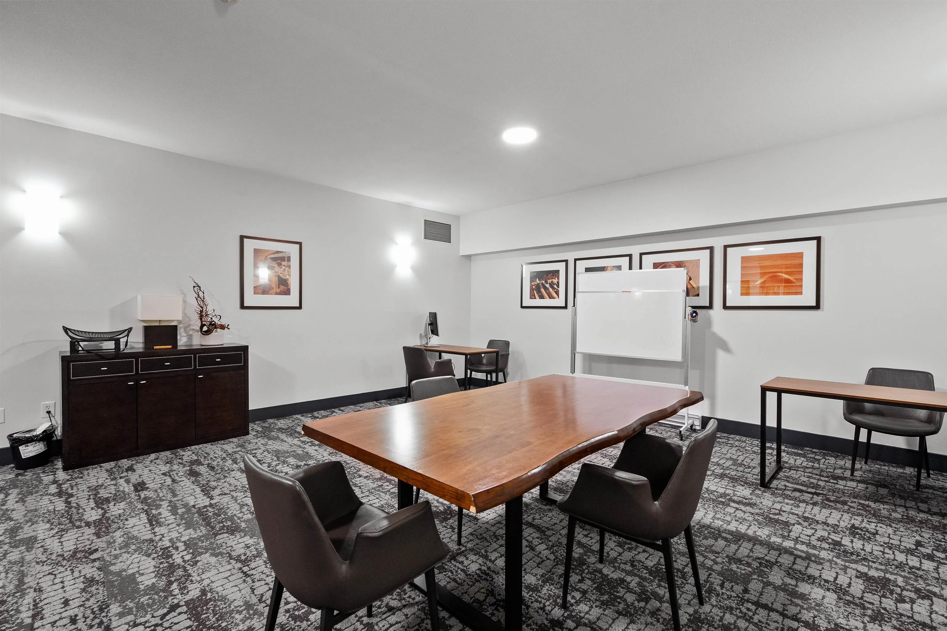 700 Klahanie Drive #407