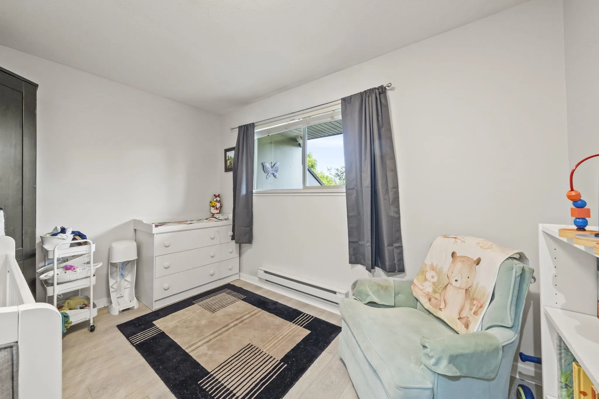 4811 53 Street #A210