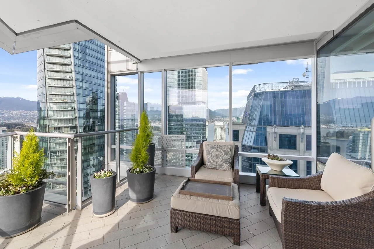 1111 Alberni Street #3302