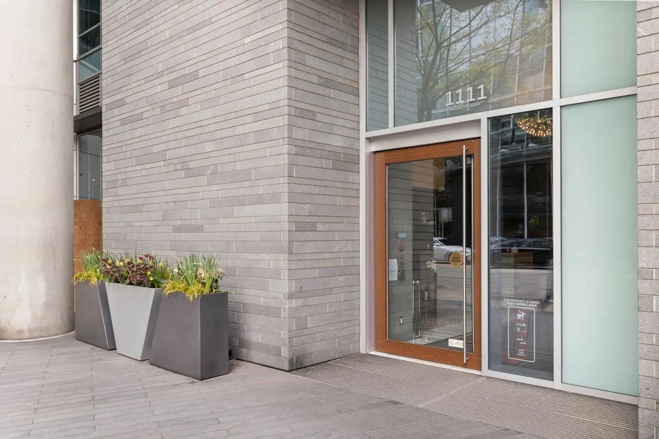 1111 Alberni Street #3302