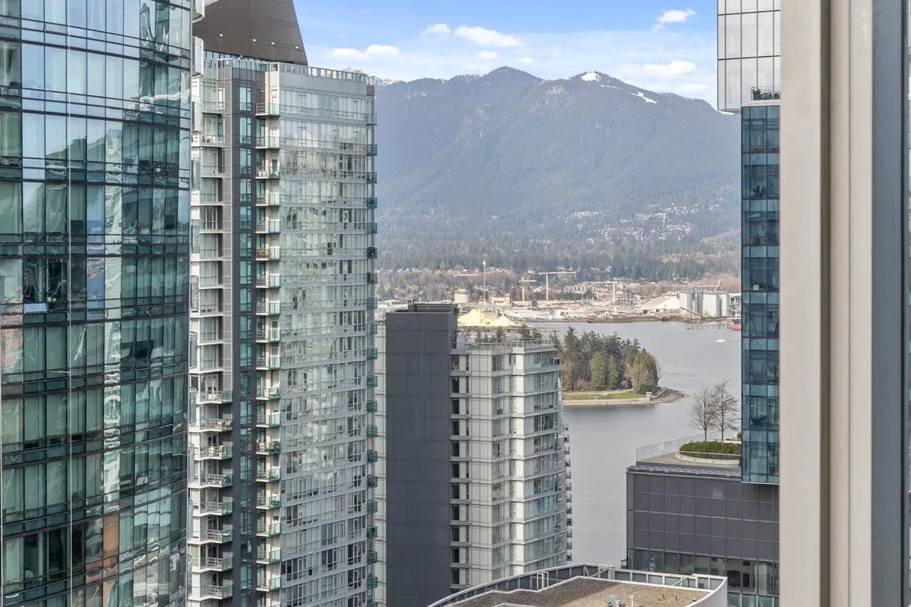 1111 Alberni Street #3302