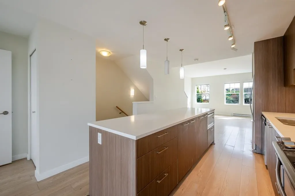 32633 Simon Avenue #77