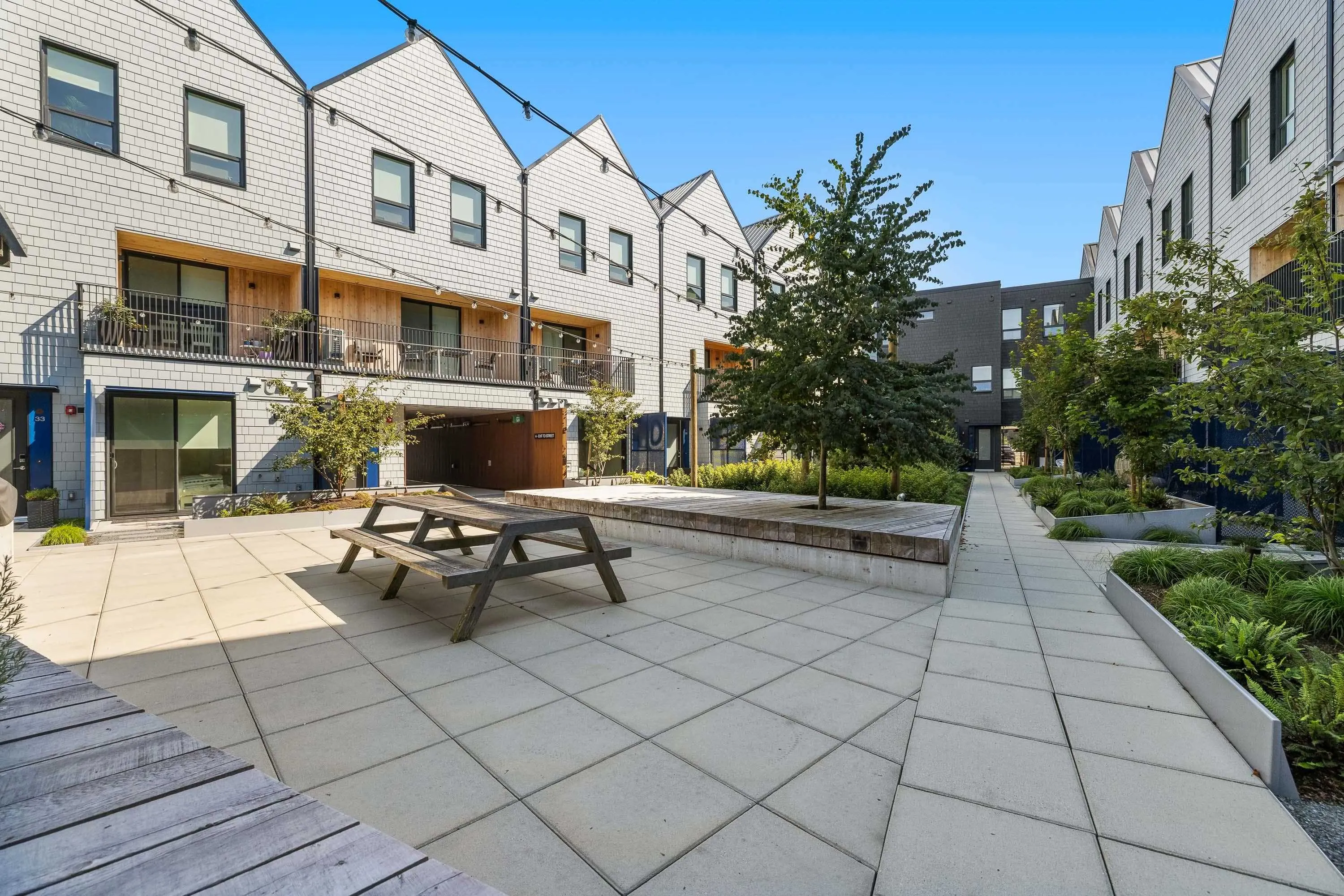 6340 Market Avenue #35