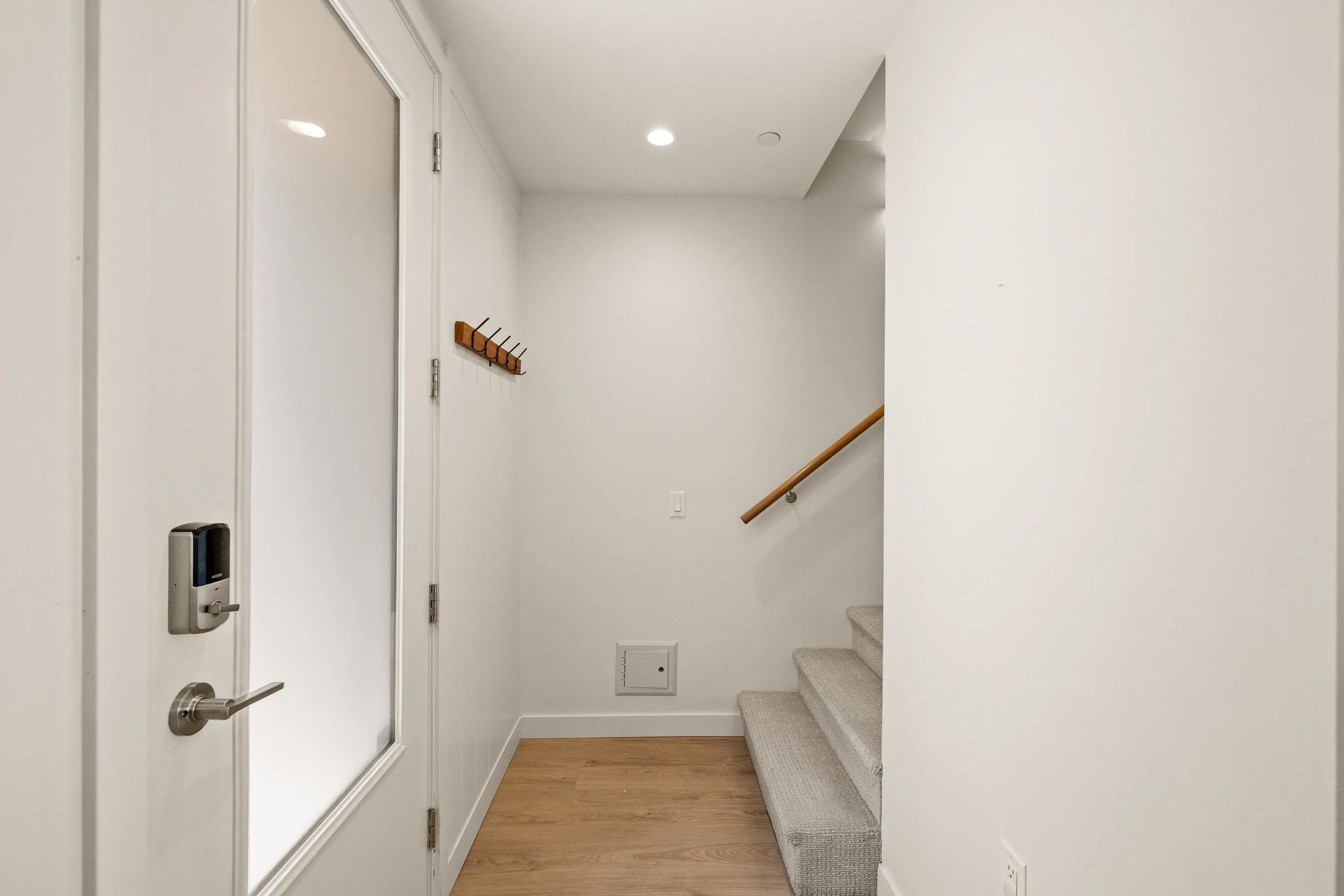 6340 Market Avenue #35