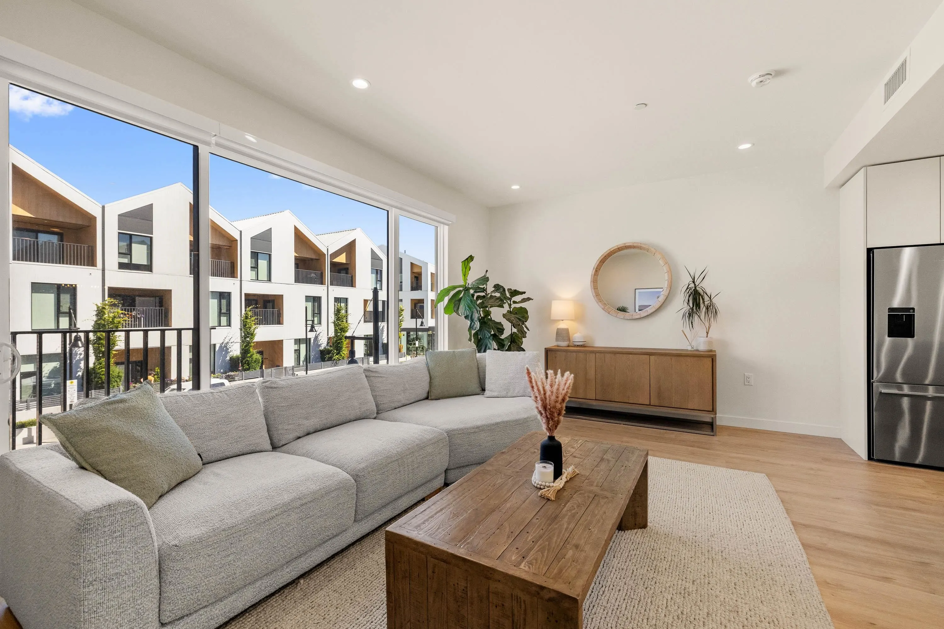 6340 Market Avenue #35
