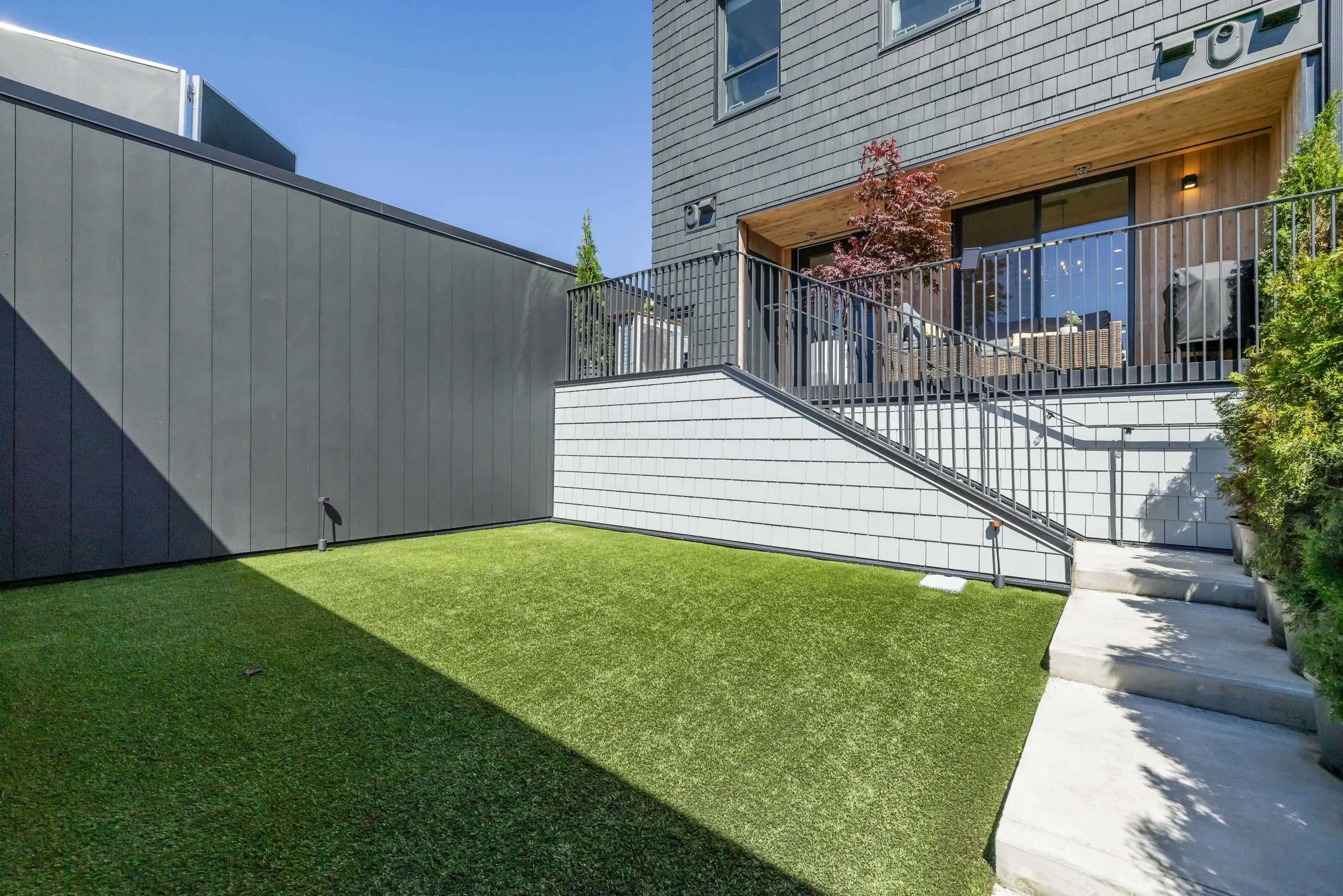 6340 Market Avenue #35