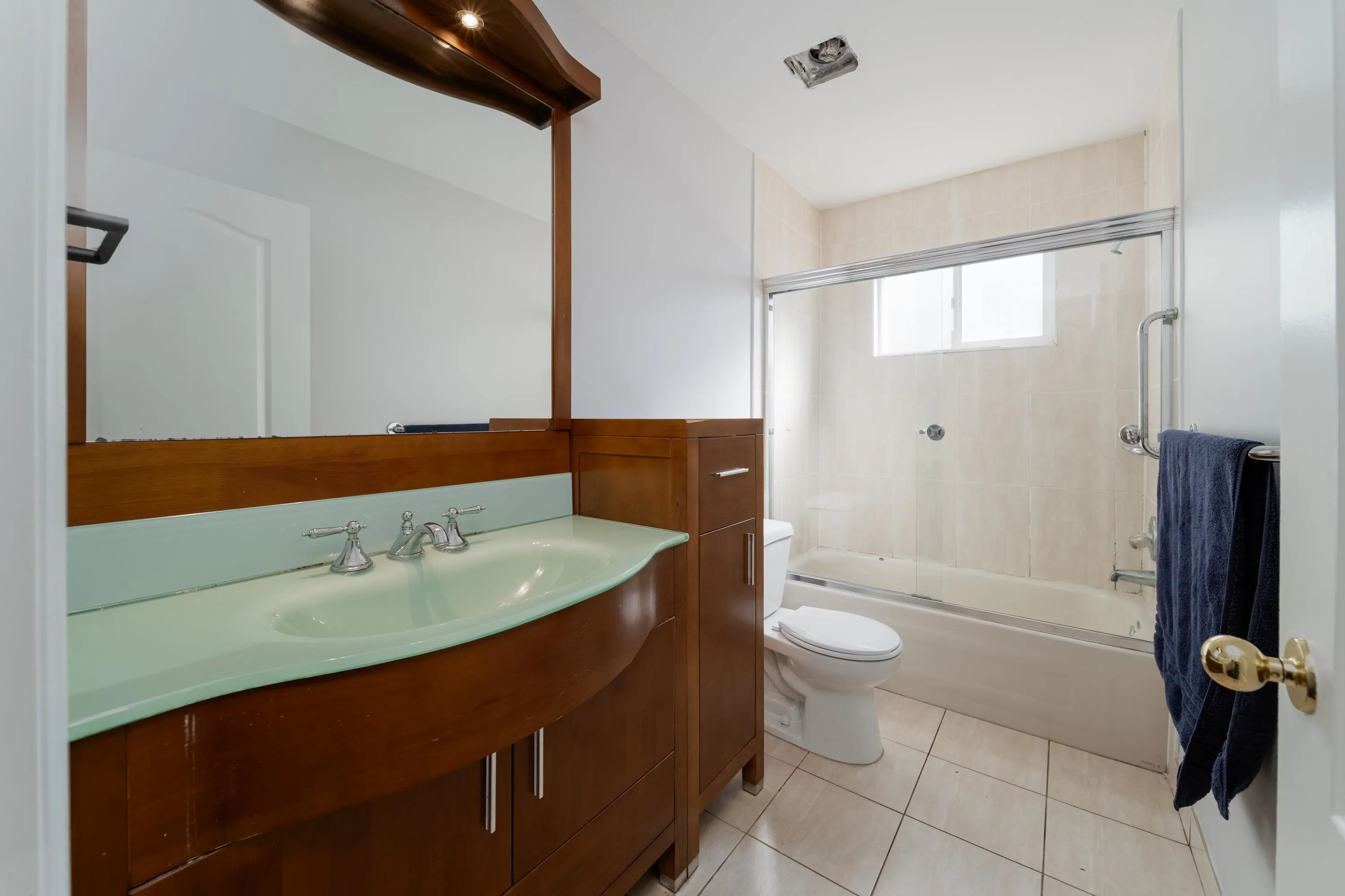 6522 Holly Park Drive