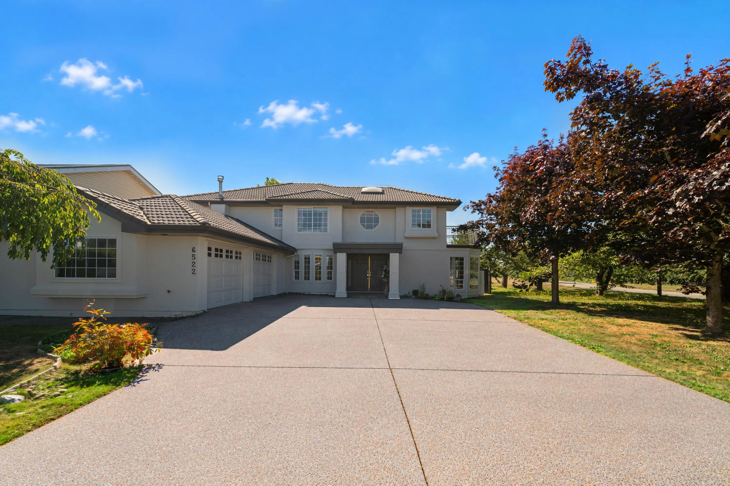 6522 Holly Park Drive