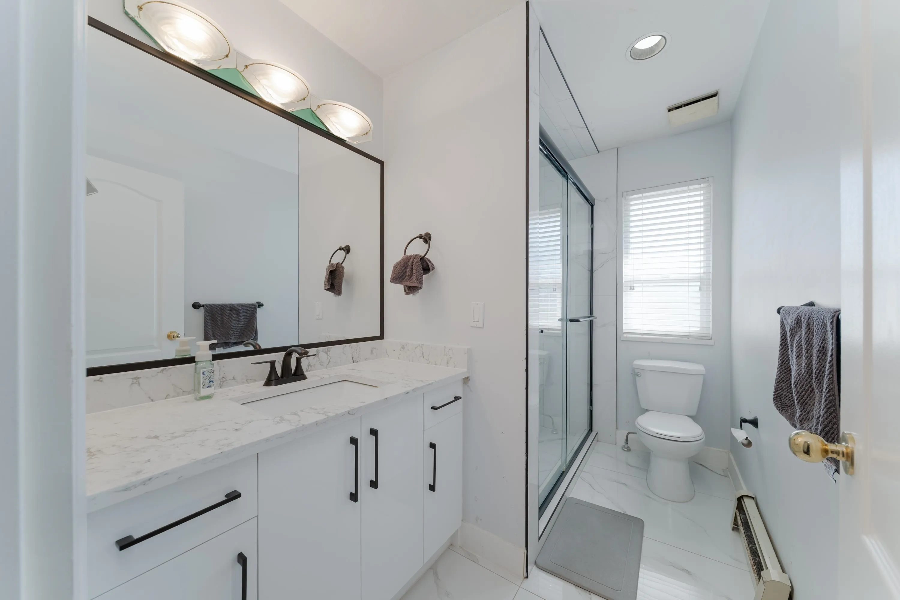 6522 Holly Park Drive