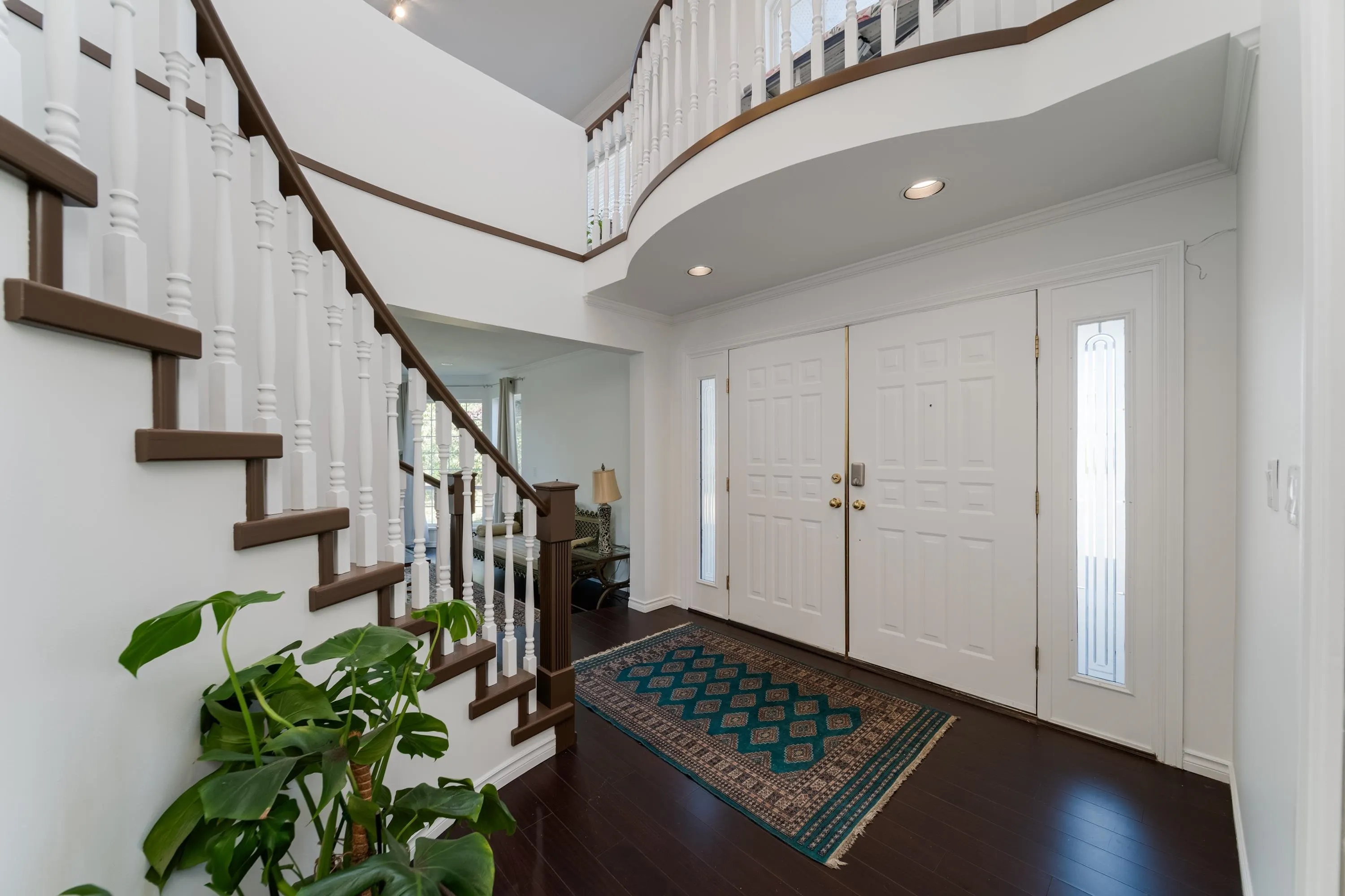 6522 Holly Park Drive