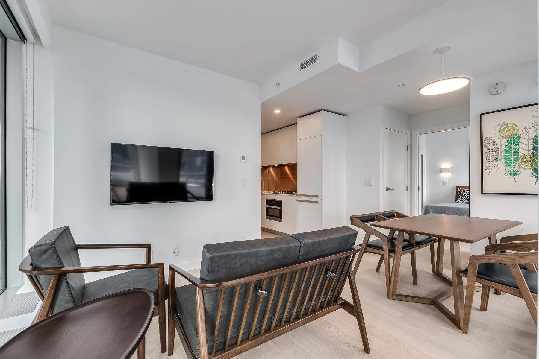 1480 Howe Street #1102