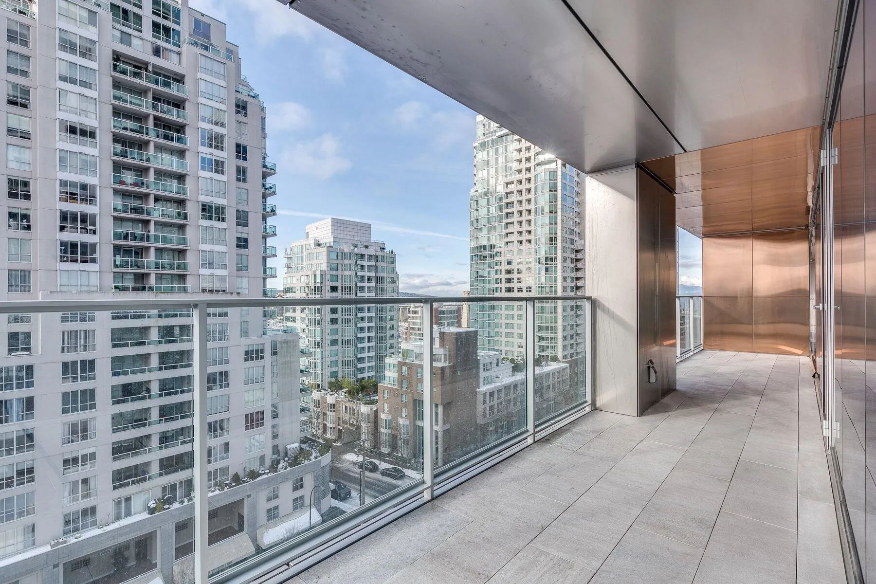 1480 Howe Street #1102