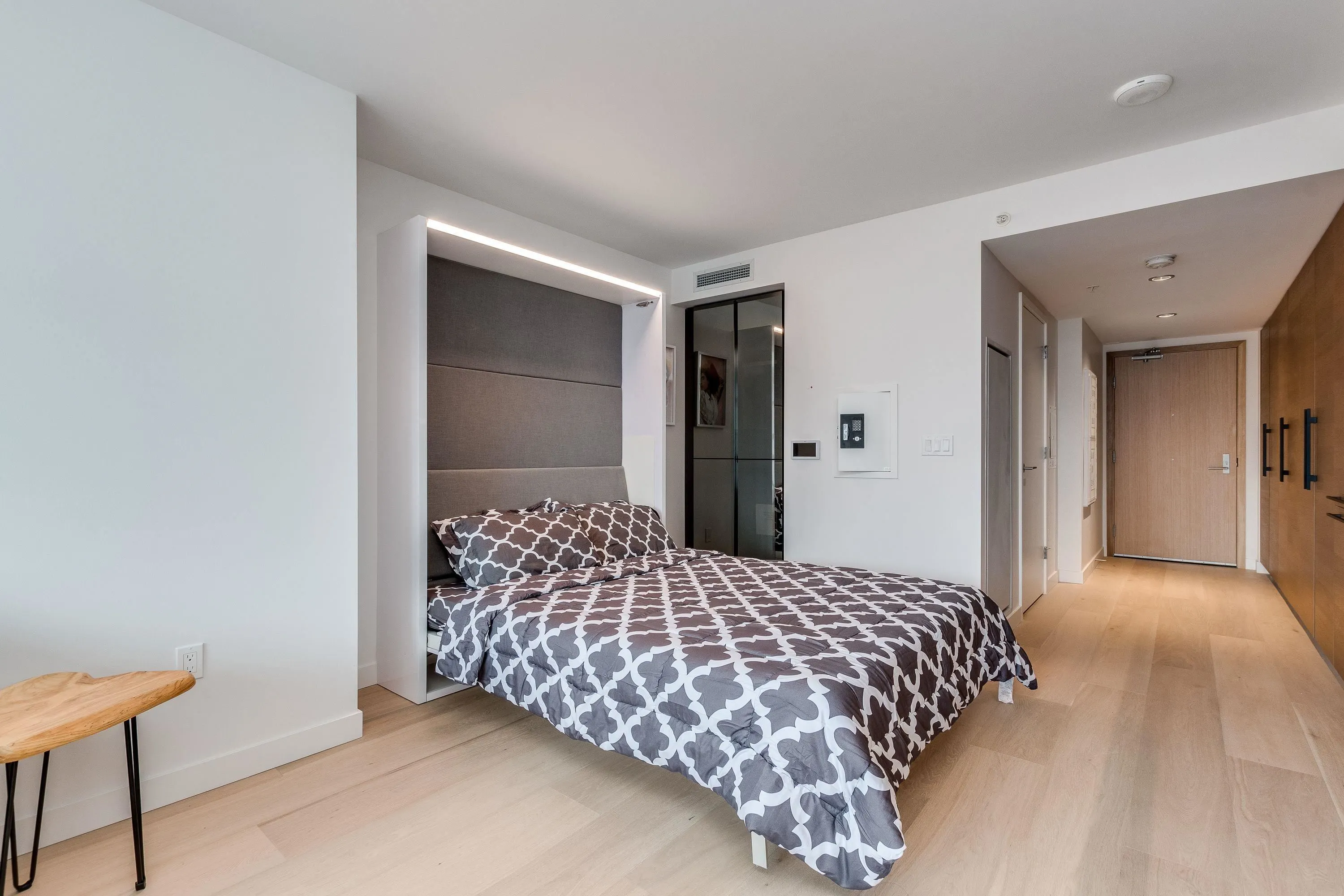 1289 Hornby Street #3006
