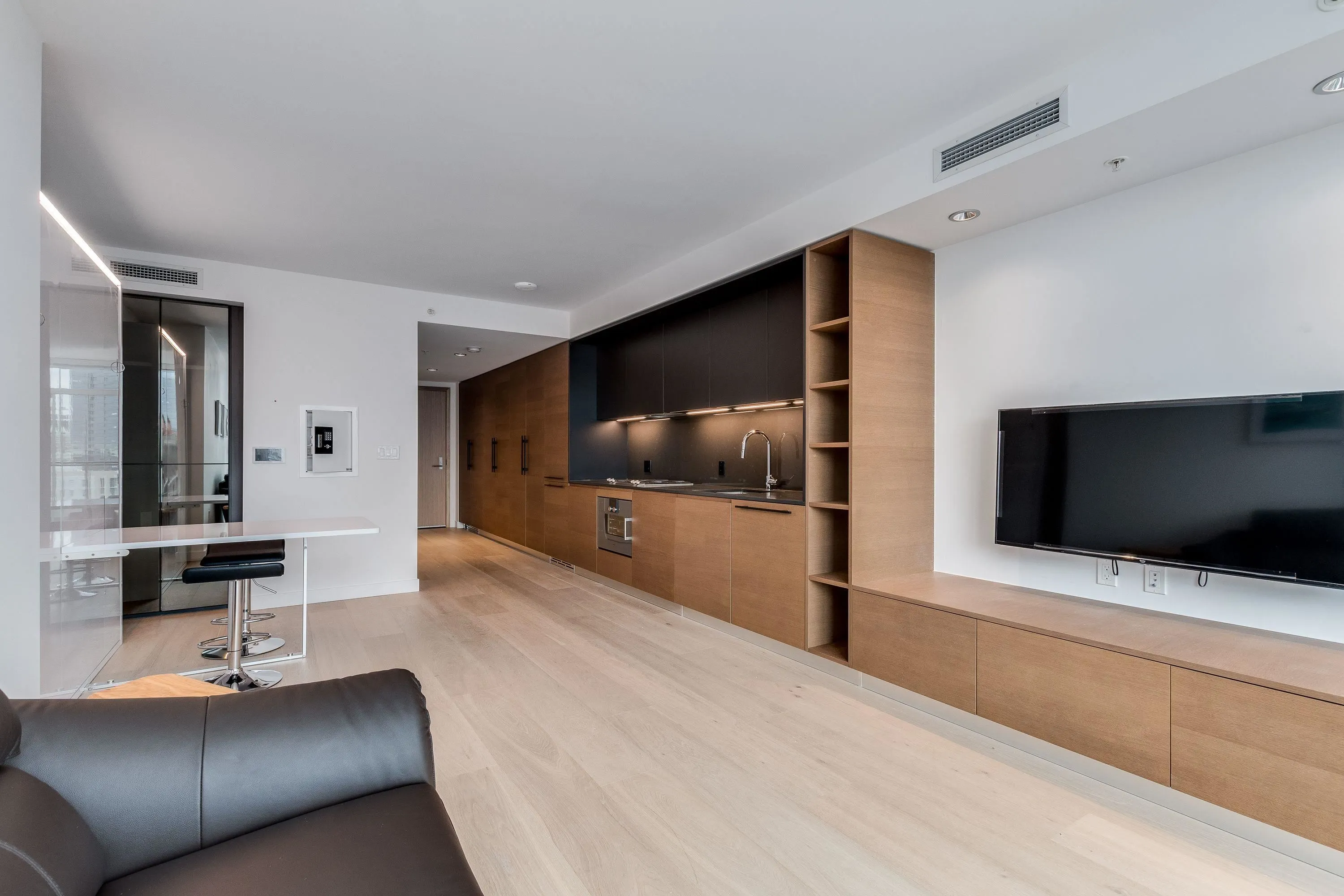 1289 Hornby Street #3006