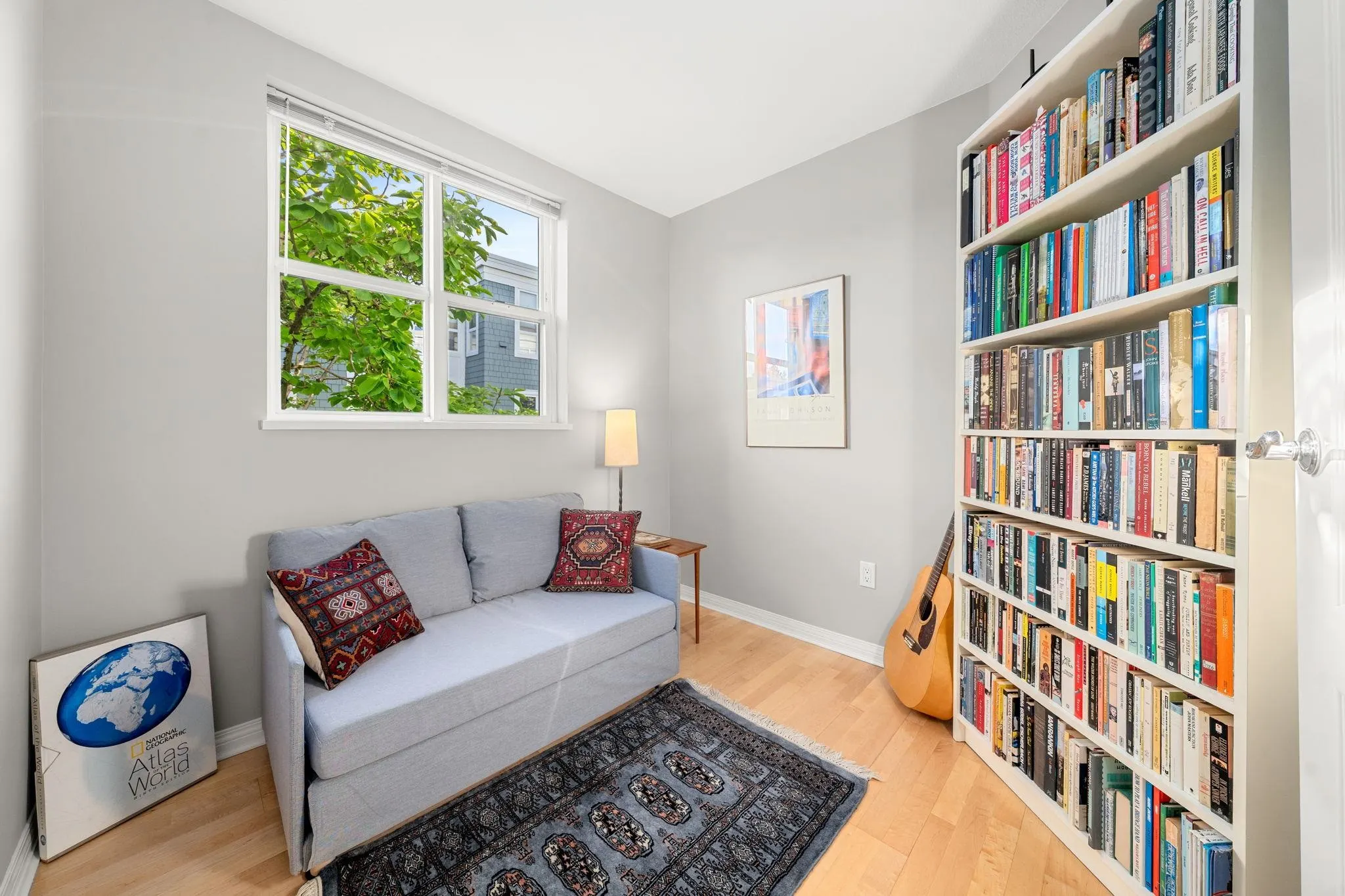 669 W 7th Avenue #207