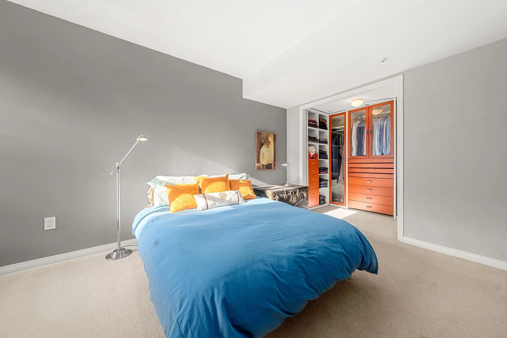 669 W 7th Avenue #207