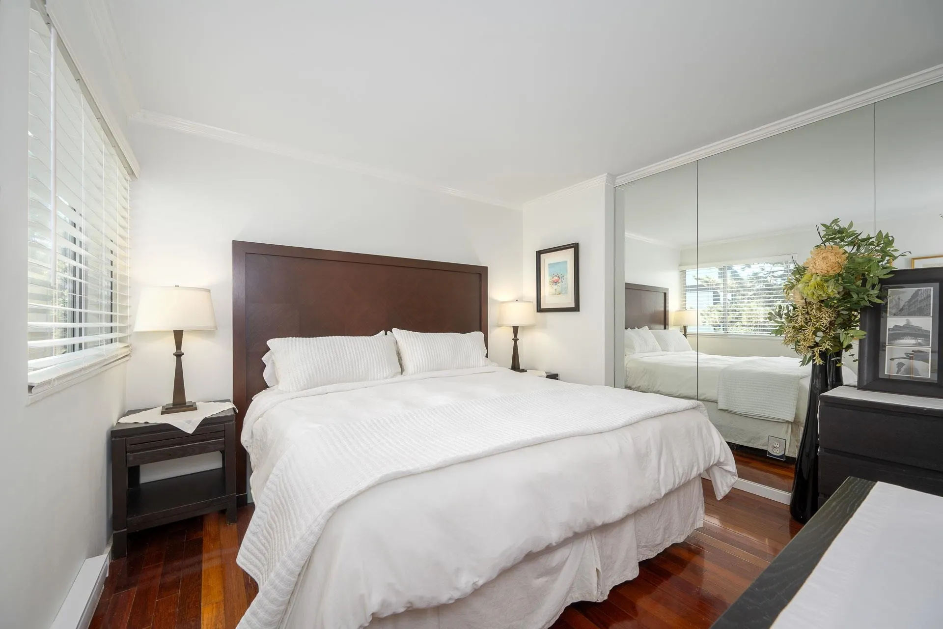 1508 Mariner Walk #607