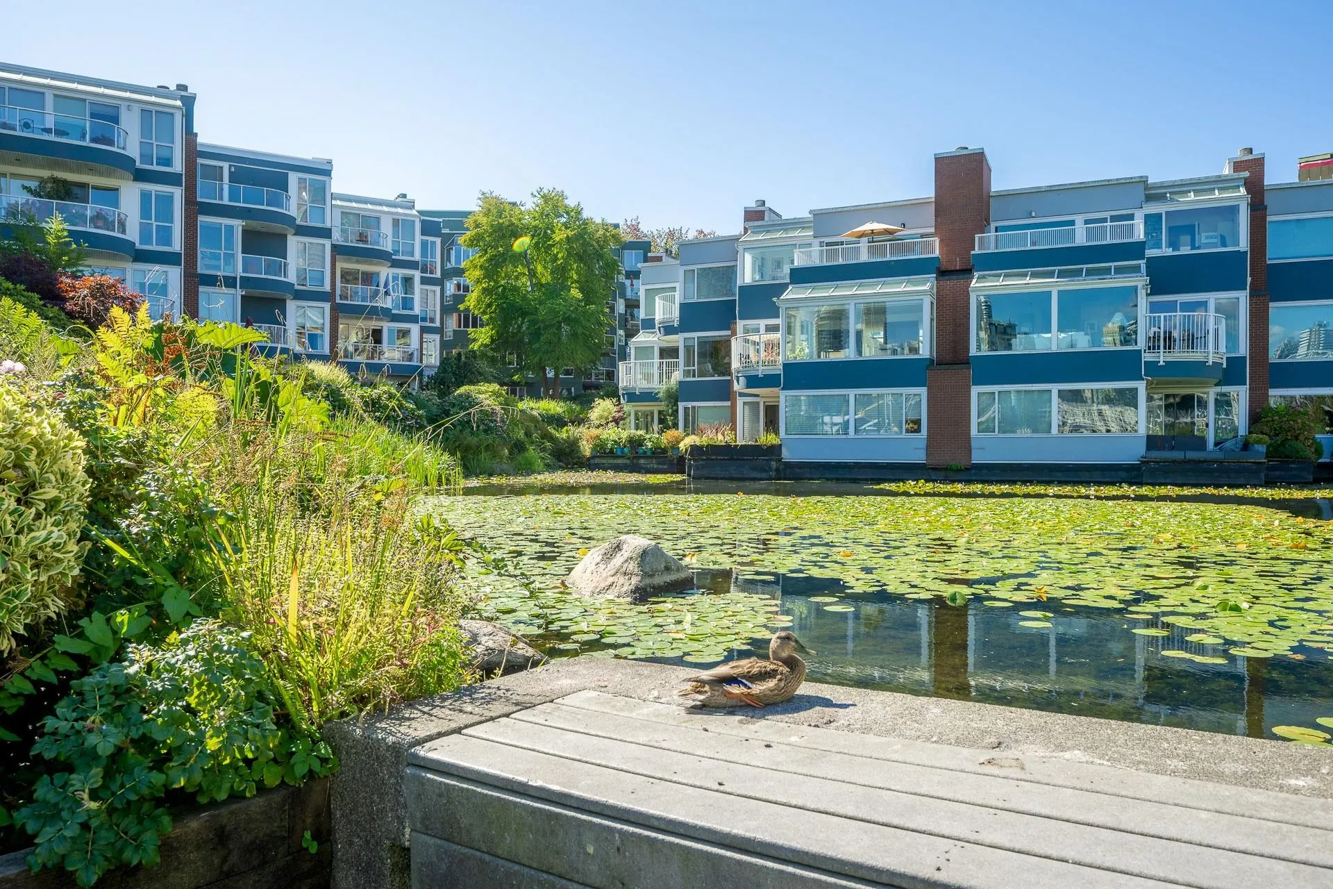 1508 Mariner Walk #607