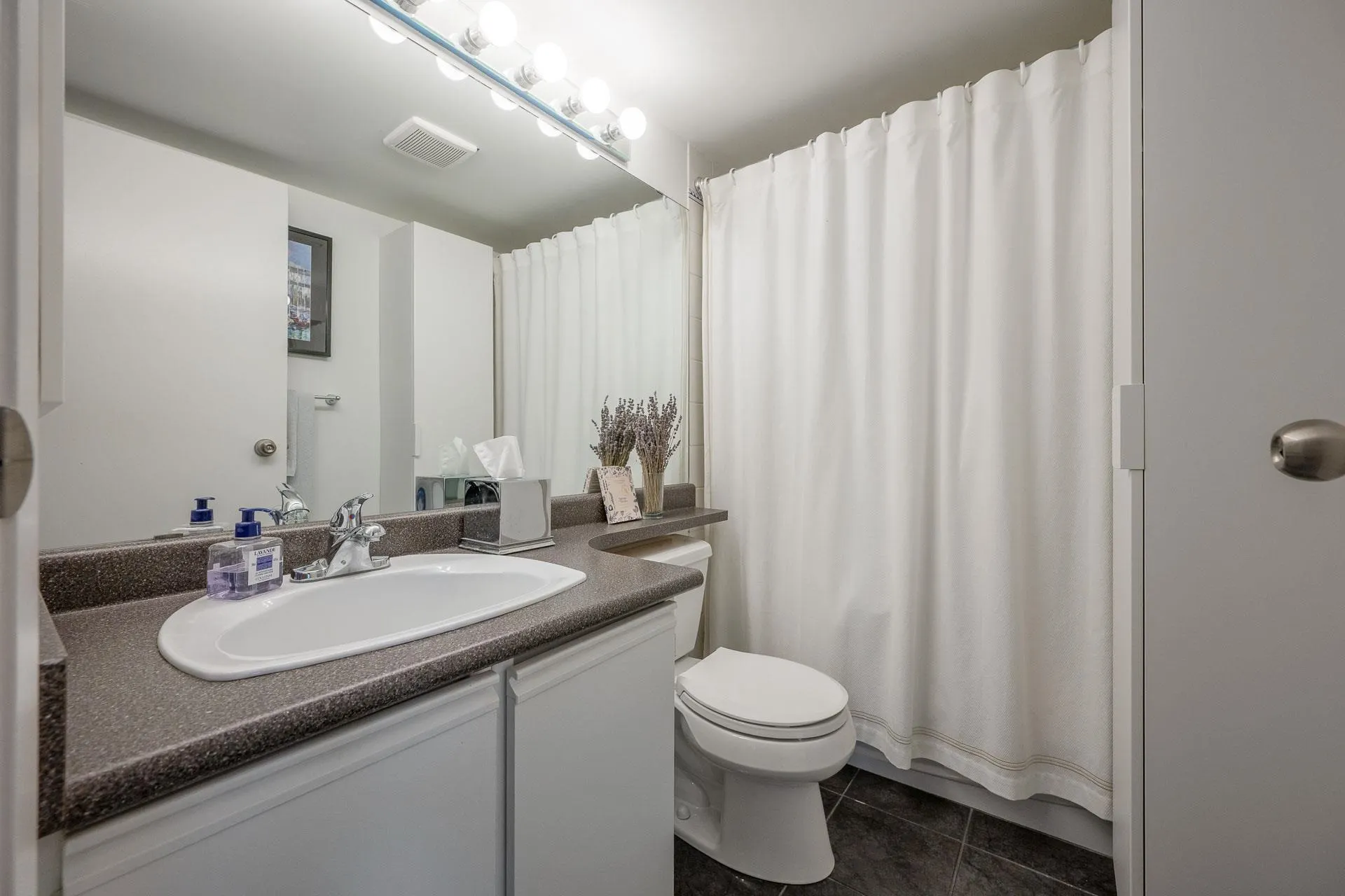 1508 Mariner Walk #607