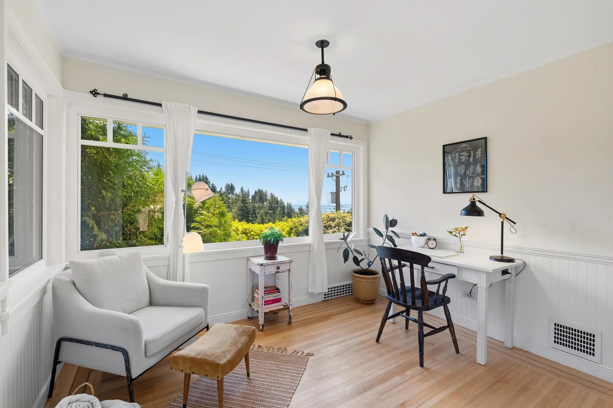 6577 Marine Drive