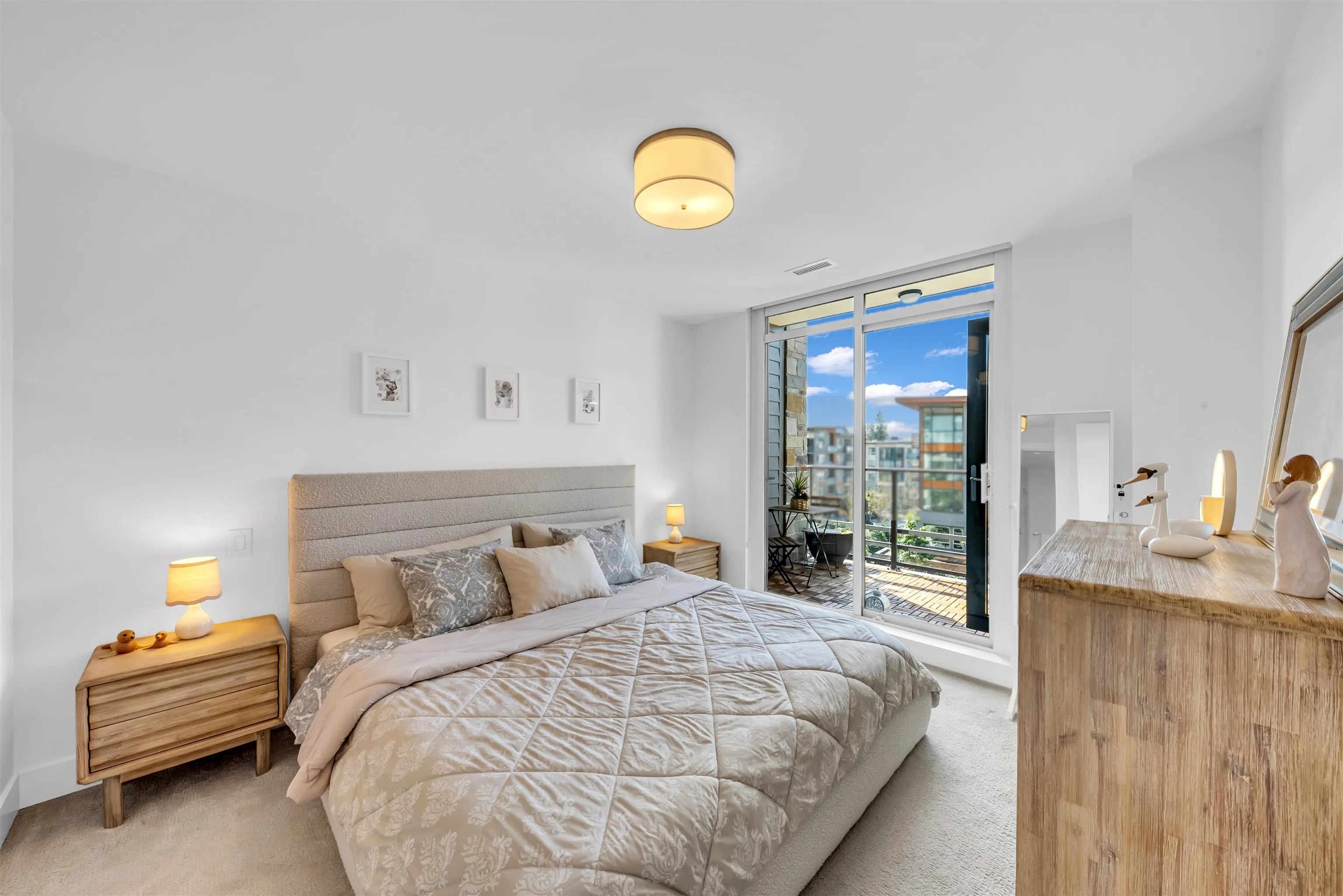 2707 Library Lane #305