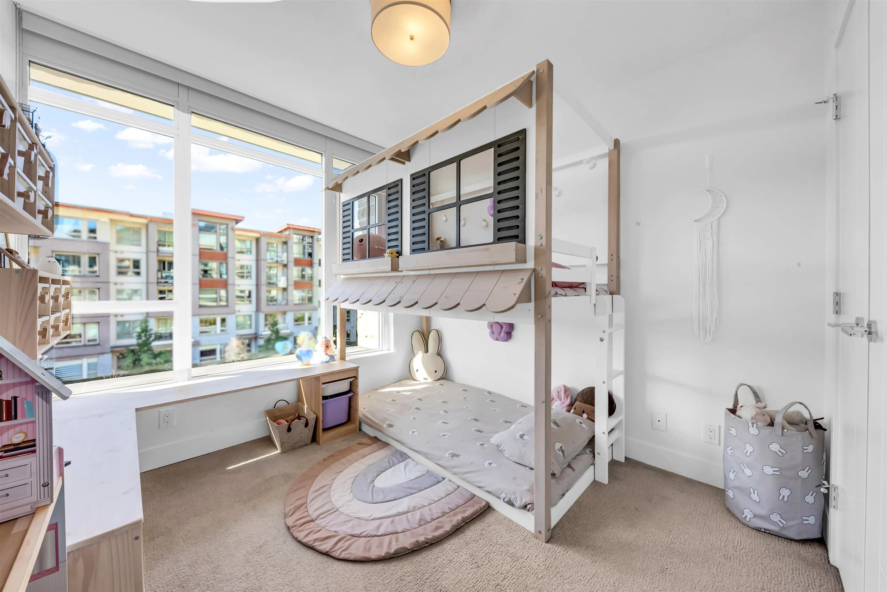 2707 Library Lane #305