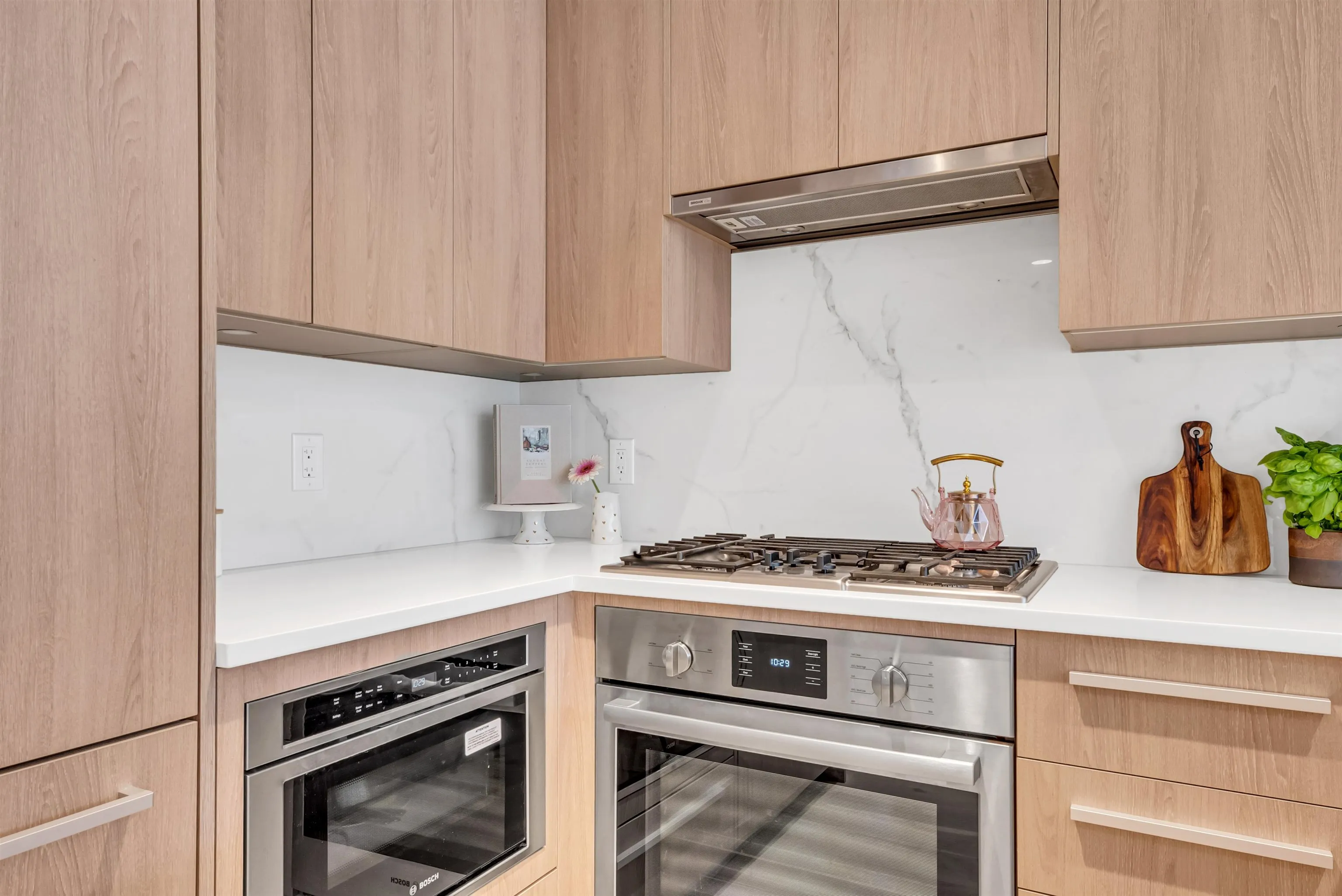 2707 Library Lane #305