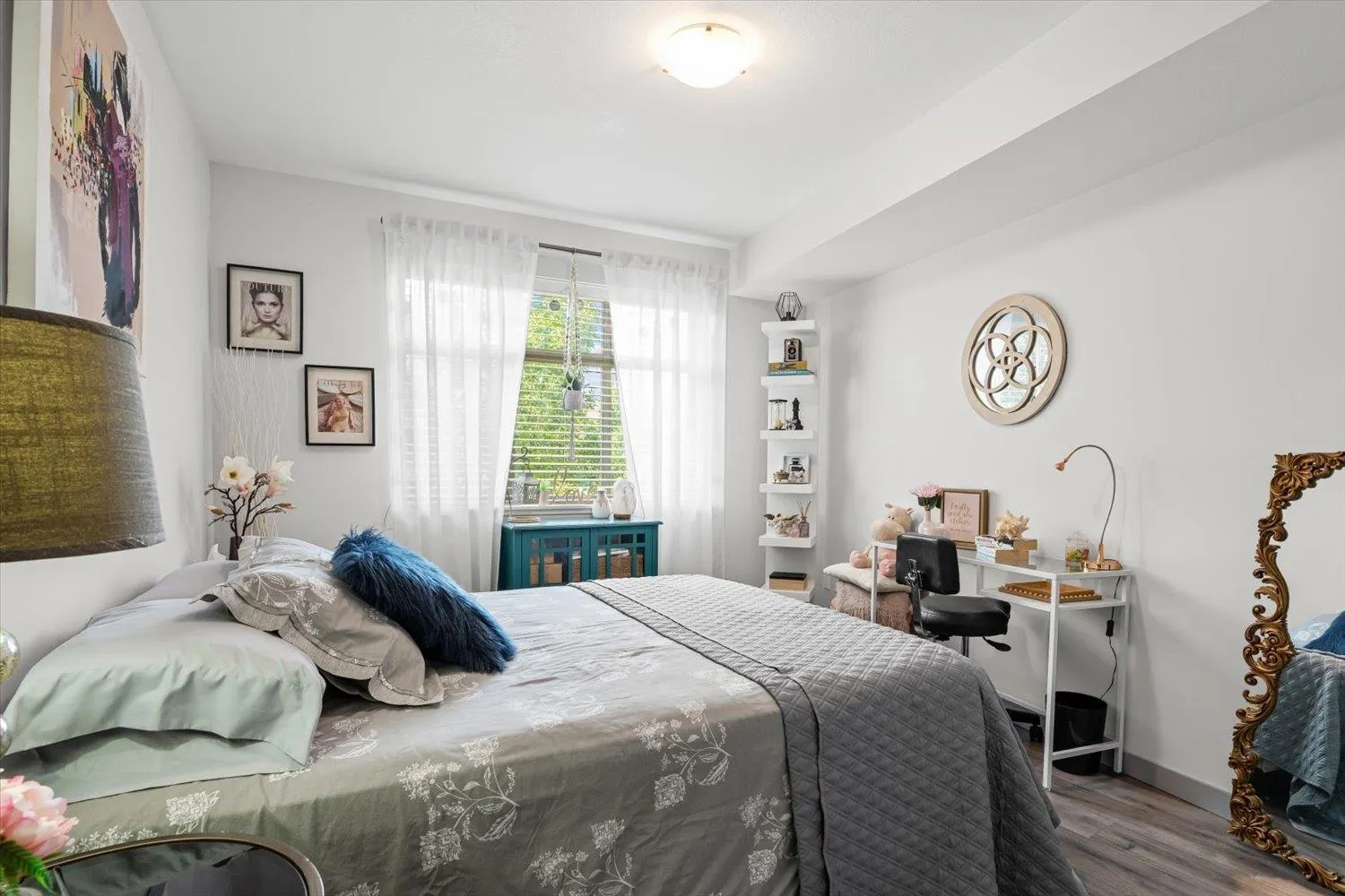 19201 66a Avenue #202