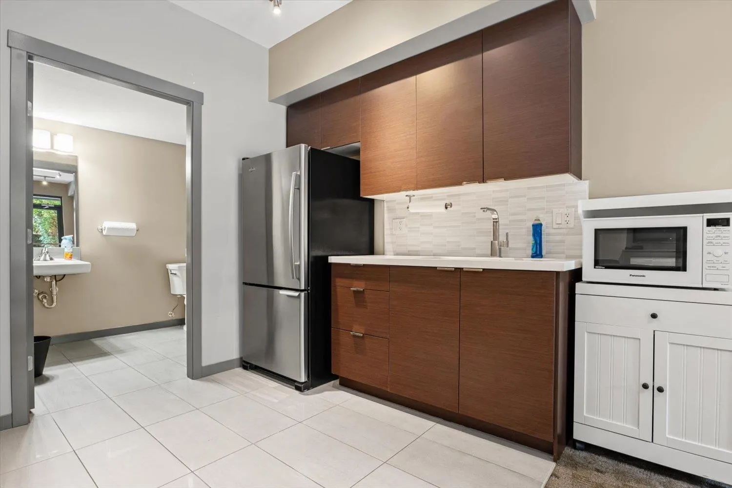 19201 66a Avenue #202