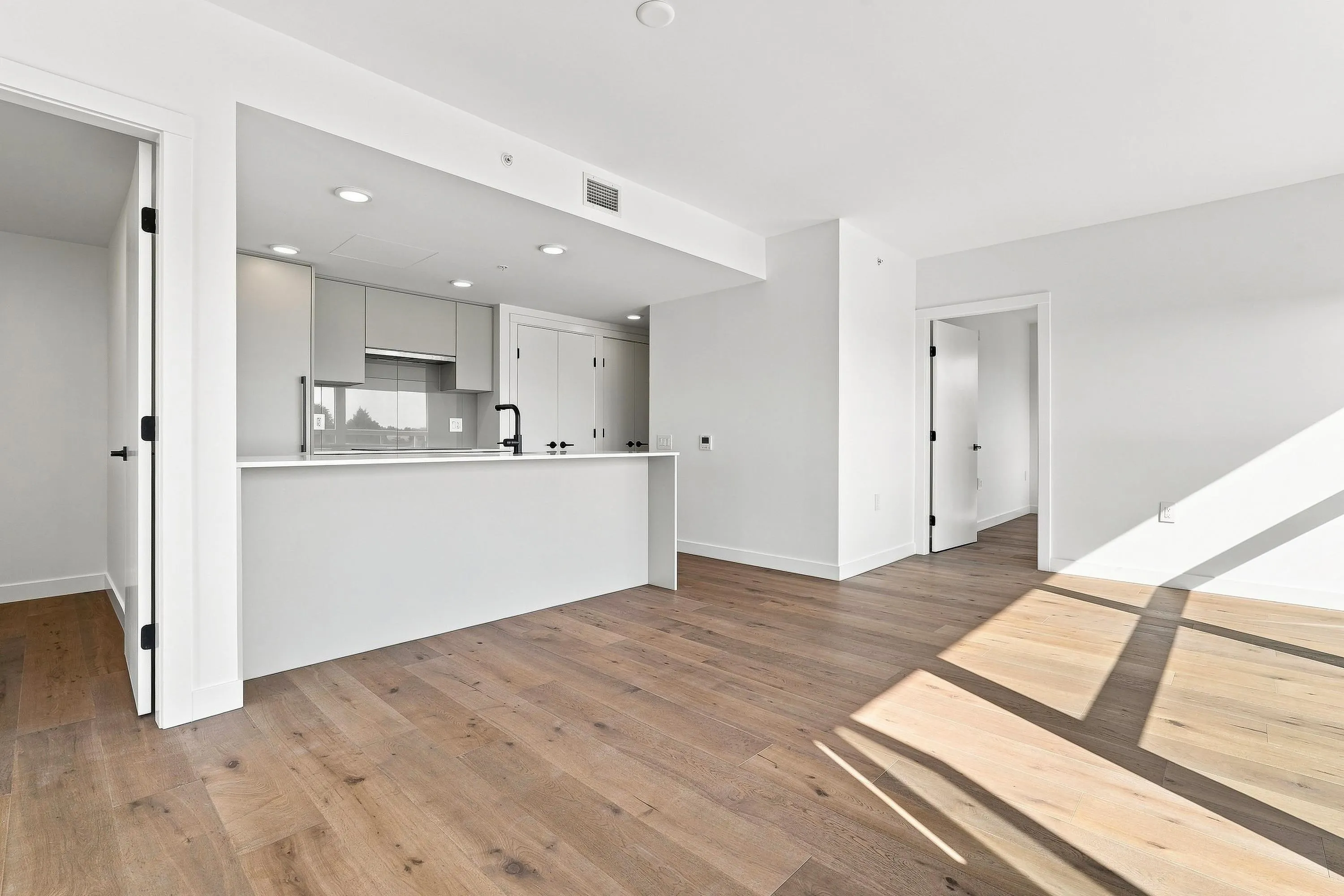 8080 Oak Street #604