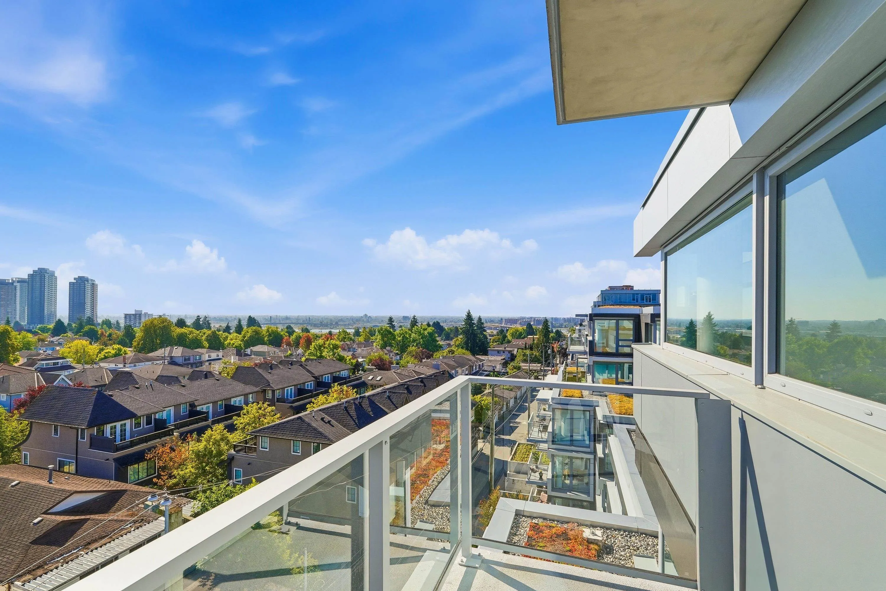 8080 Oak Street #604