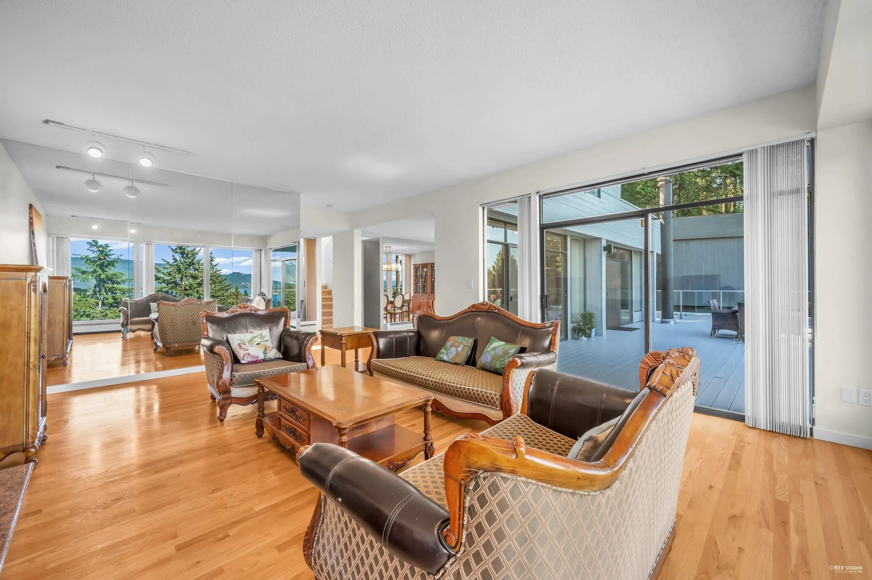 5317 Montiverdi Place