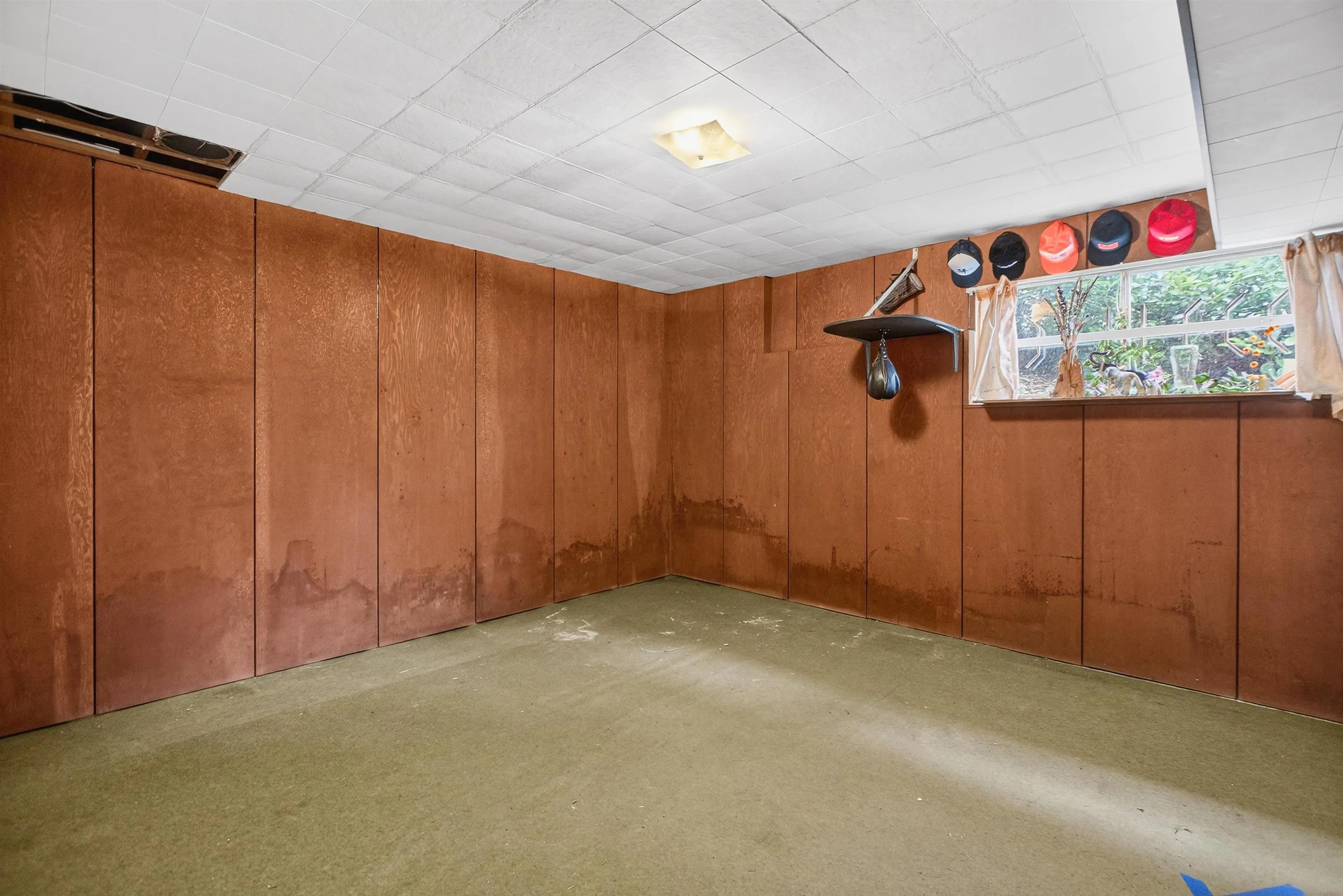 3362 Viewmount Drive