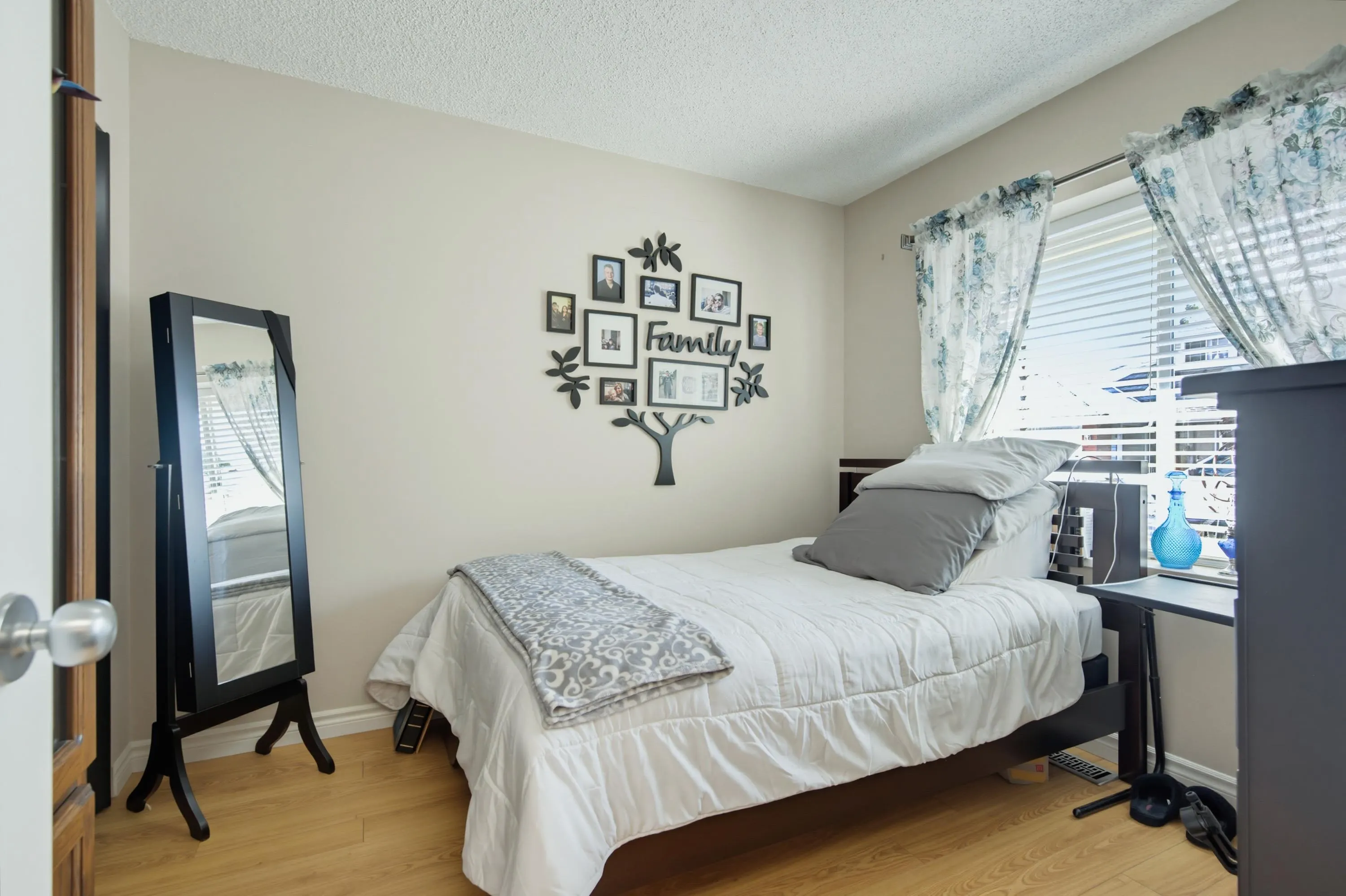 5365 205 Street #11